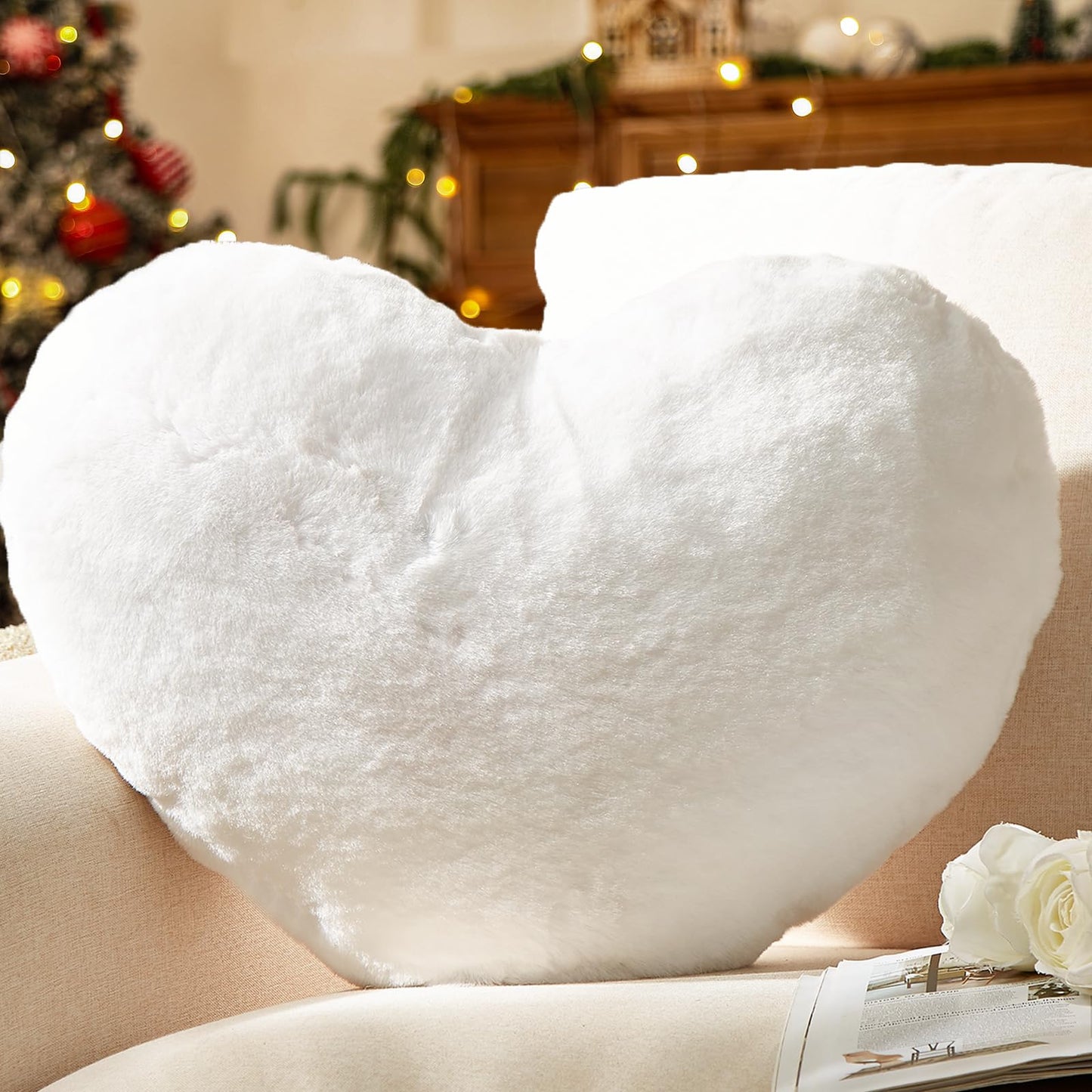 YRXRUS Heart Pillows, Love Heart Shaped Pillow, White Cute Heart Pillow for Gifts, Shaped Throw Pillows for Her, Kids, Women, Girls Home Decoration, Faux Rabbit Fur 10X11 Inch