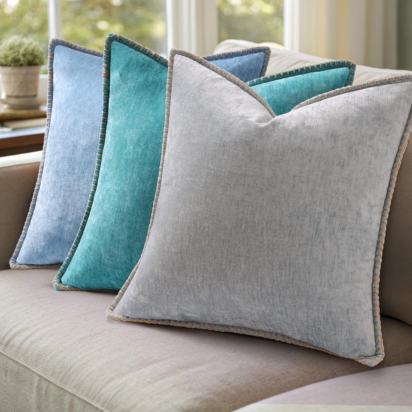 decorUhome Chenille Soft Cozy Throw Pillow Covers 18x18 Set of 2, Modern Farmhouse Boho Velvet Decorative Pillow Cases with Stitched Edge for Couch Sofa Bed Home Decor, Neutral Gray