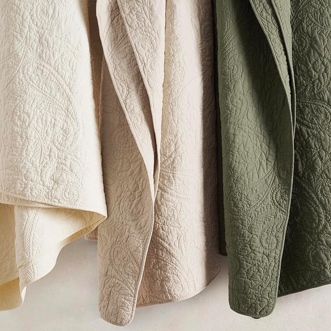 EVERGRACE 100% Cotton Paisley Quilt Set, Queen Size 3 Piece Set – Prewashed Lightweight Bedspread with 2 Shams, Soft & Breathable Coverlet for All-Season Comfort, Olive Green