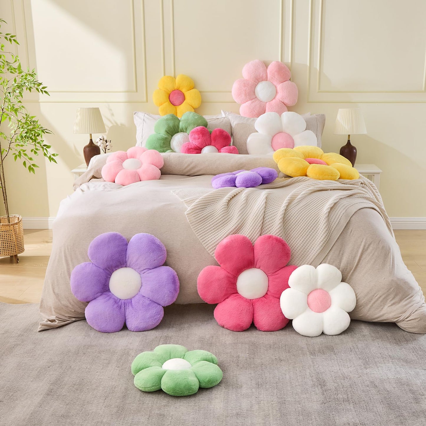 Mepherl Yellow Flower Pillow, Soft Daisy Shaped Throw Pillows with Faux Rabbit Fur for Home Decorative,Cute Flower Throw Pillow Cushion for Bed Sofa Couch (Small - 15.7 Inch)