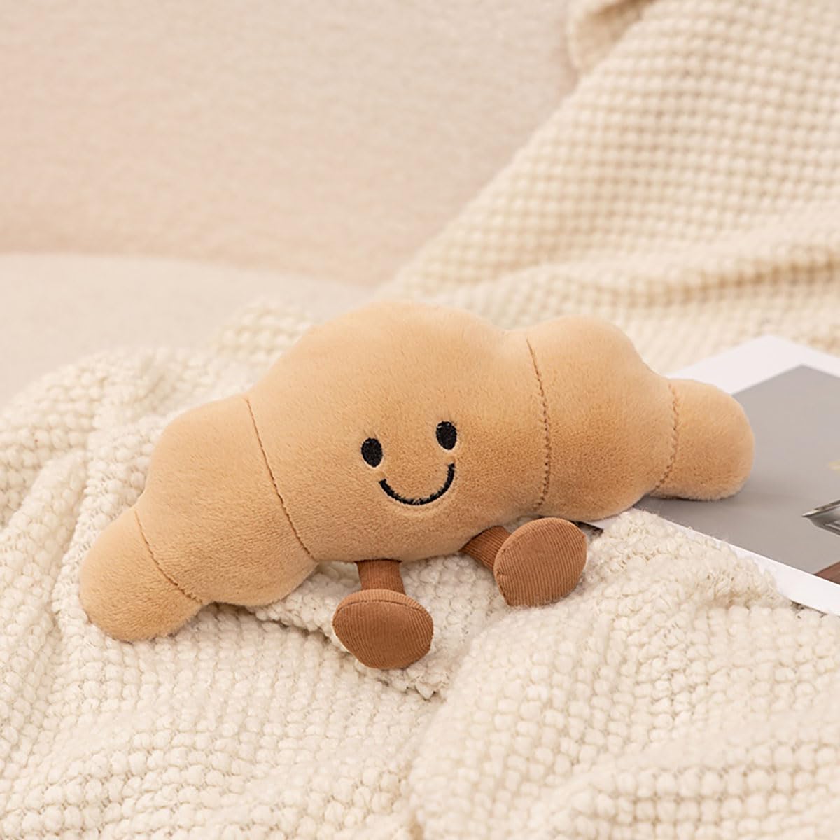 Zaxqerm Croissant Plush Pillow，10" Funny Food Plushies，Soft Food Stuffed Animals Kawaii Birthday Gifts for Teen Boys