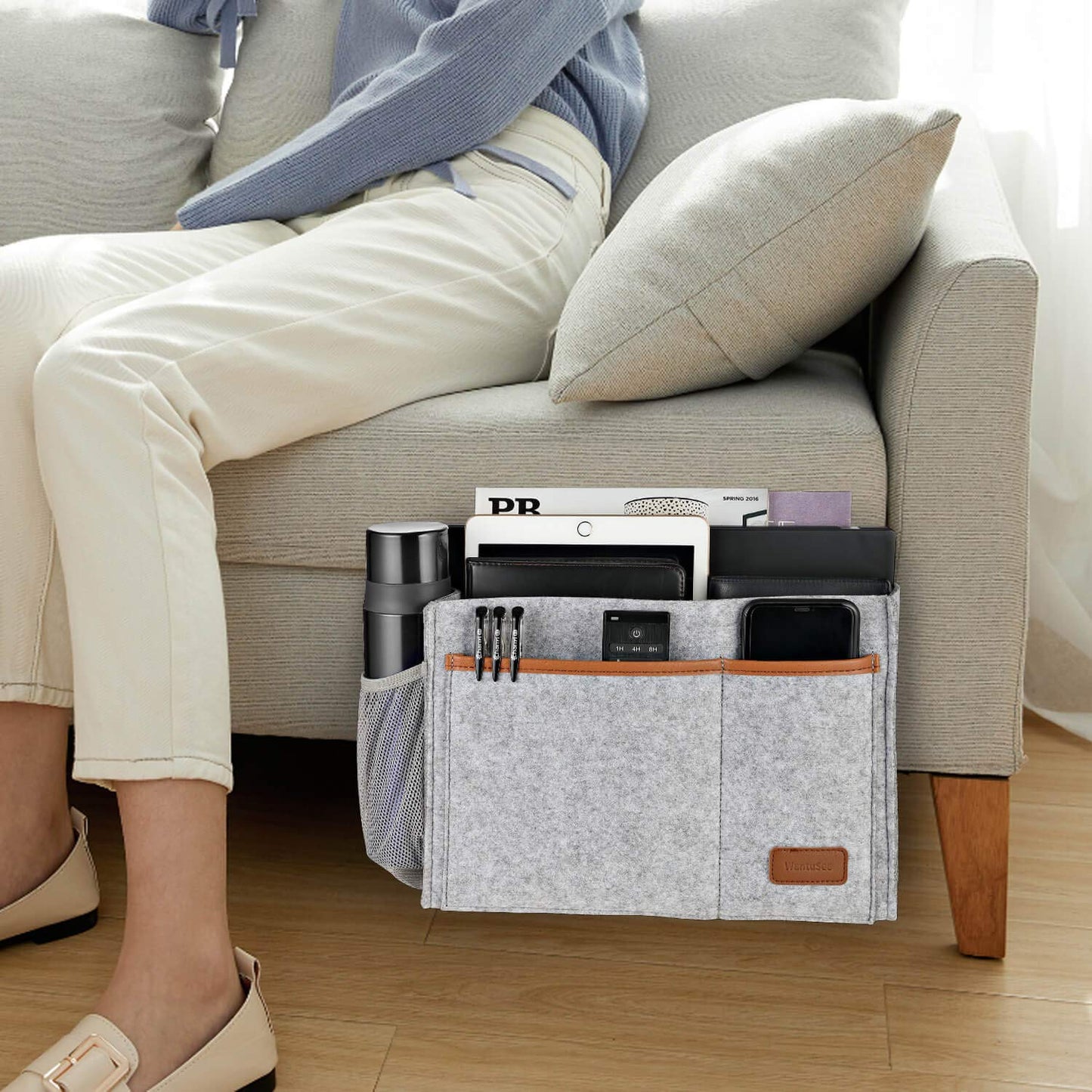 WantuSee Bedside Caddy, Felt Bed Storage Organizer Hanging Bag Holder with 5 Pockets, Magazine Book Phone Tablet iPad Cables Remote and Water Bottle Holder for Home Dorm Bed Sofa, Light Gray