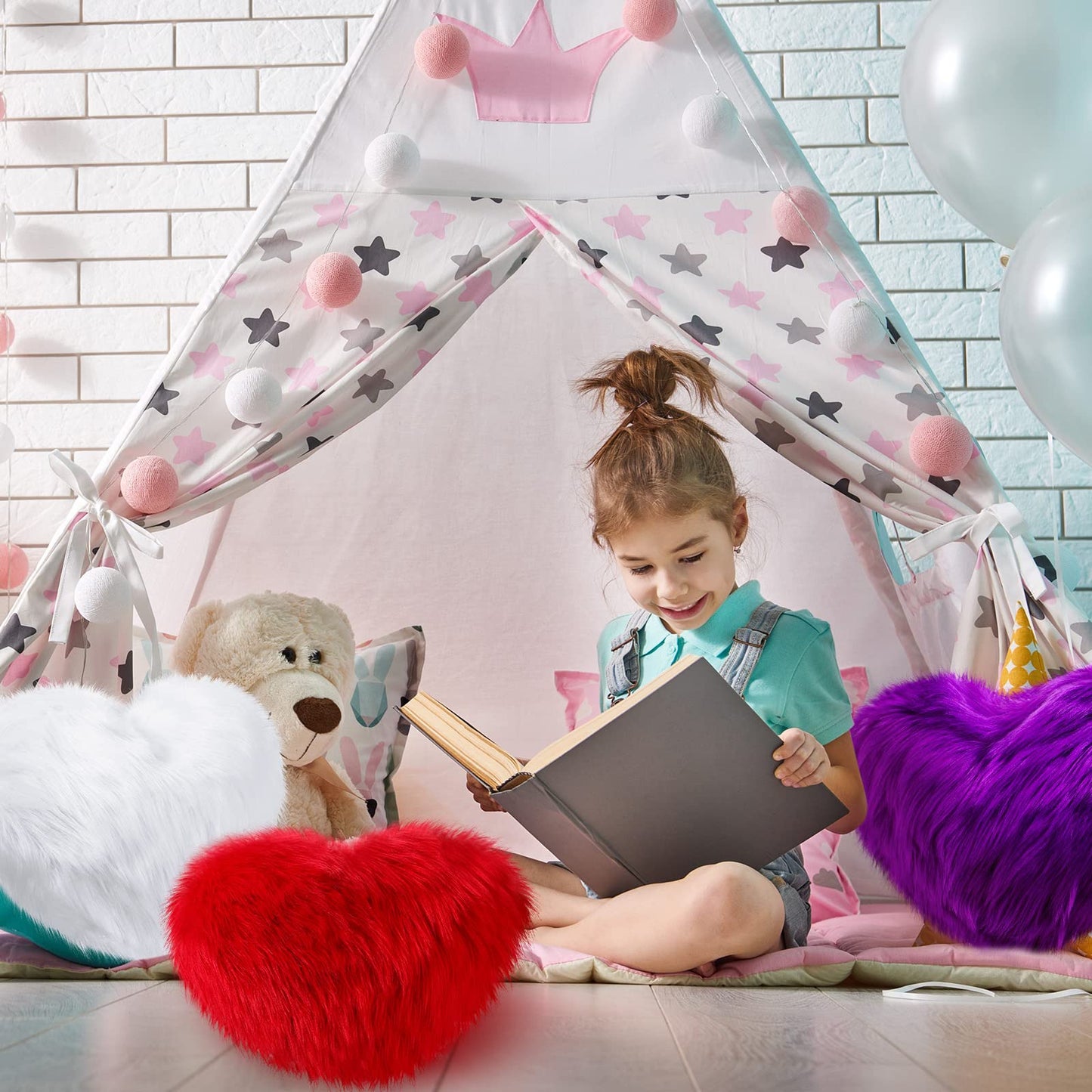 Maitys 2 Pcs Heart Shaped Pillows 12 x 16 Inch Faux Fur Throw Fluffy Cute Soft Throw Pillows Decorative with Insert for Anniversary Bedroom Living Room Sofa Couch (Violet)
