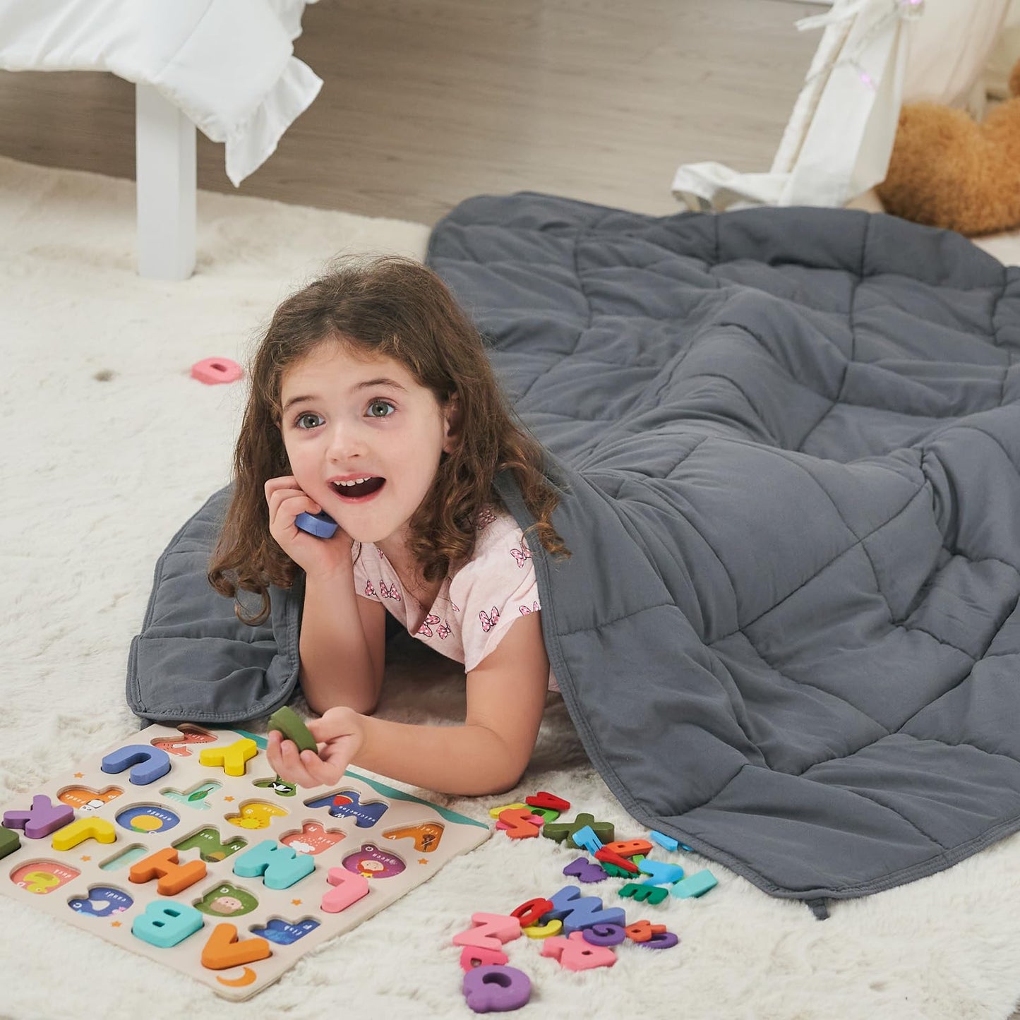 Weighted Blanket Kids 5lbs, 36"x48", Cooling Heavy Throw Blanket for 40-60lbs, Microfiber Soft Thick Big Blankets Weighted Comforter Breathable Gift, Grey