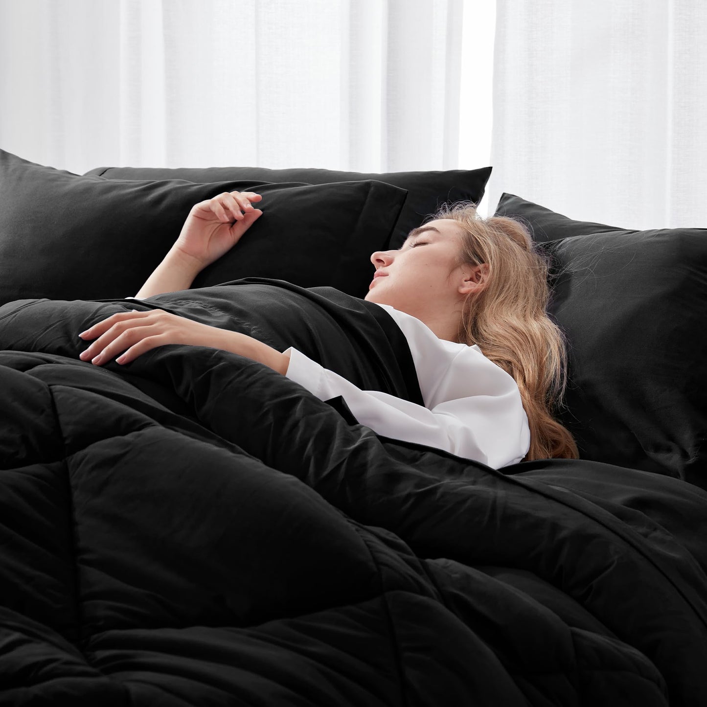 Newspin Full Comforter Set Black - Bed in a Bag Full Size 8 Pieces, All Season Bed Set, Fluffy Comforter Set with Sheets, Sheet Set Quilt Blanket, Pillowcases & Shams & Bed Skirt
