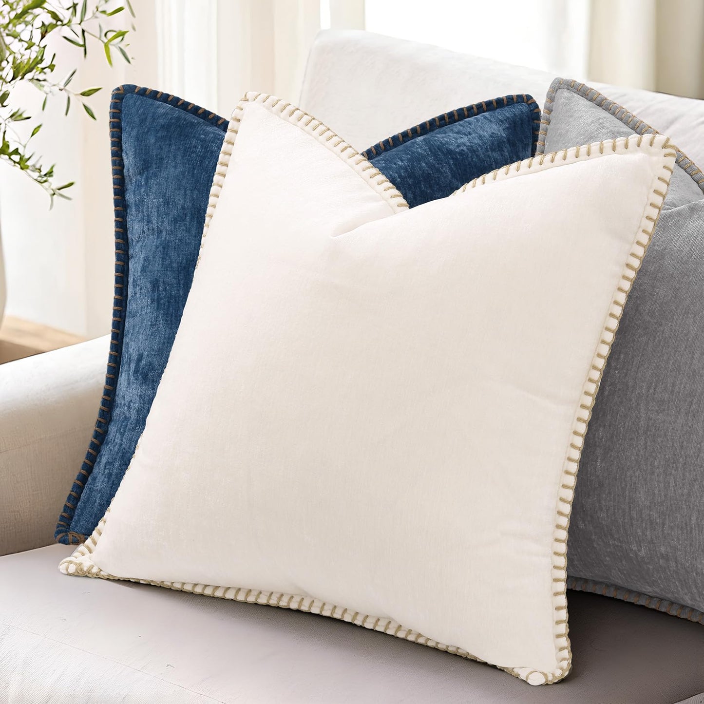 decorUhome Chenille Soft Cozy Throw Pillow Covers 18x18 Set of 2, Modern Farmhouse Boho Velvet Decorative Pillow Cases with Stitched Edge for Couch Sofa Bed Home Decor, Neutral Gray