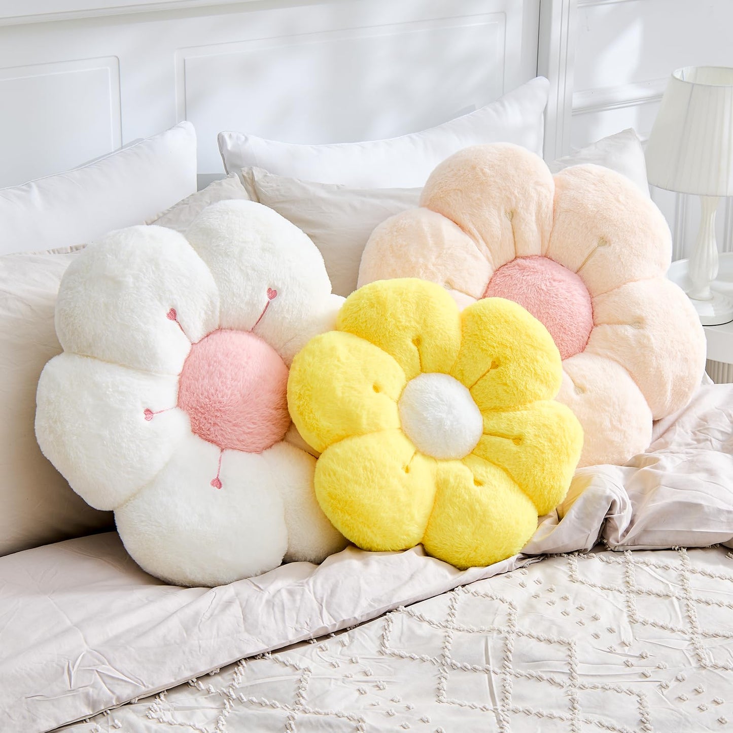 VBGYA Flower Pillow Cute Flower Shaped Pillows Decorative Throw Pillows Aesthetic Home Decor Floral Daisy Cushion for Bed (Yellow, 19.6 Inch)