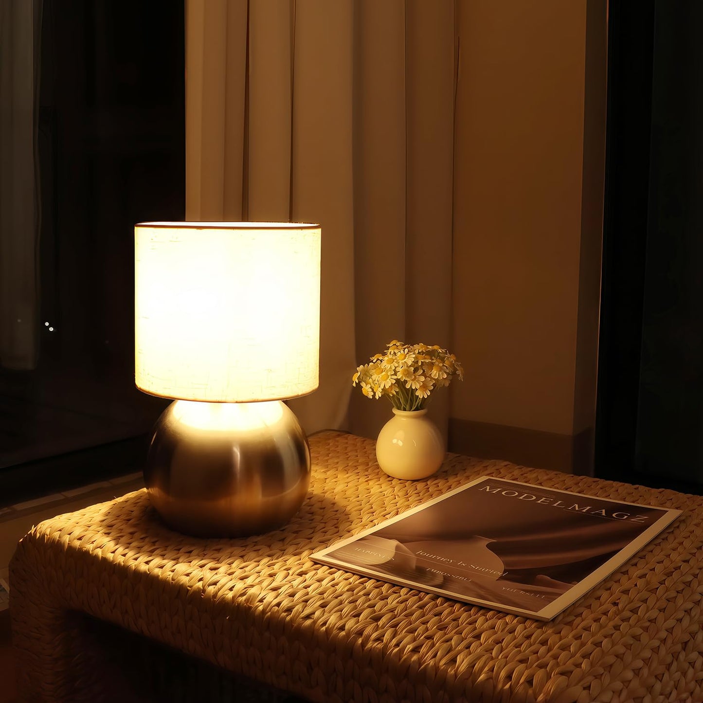 LHYueTong Modern Small Table Lamp Set of 2, Minimalist Nightstand Bedside Lamps with One-Button Inline Switch, H 10.4 Inch Desk Light for Bedroom, Living Room,Including Light Bulb（Golden）