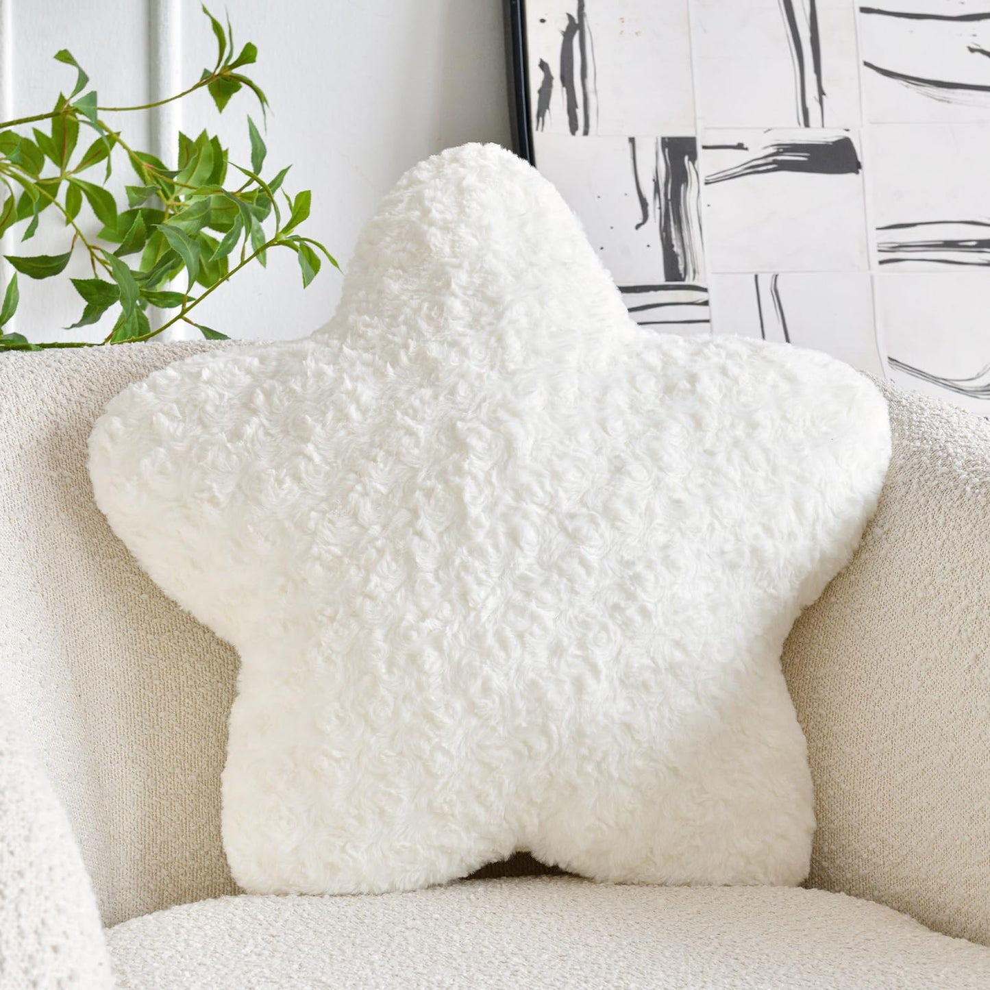 ZCNYCLAM Star Pillow, 19.7" Star Shaped Plush Pillow for Couch Bed Sofa, Cute Decorative Throw Pillows with Soft Faux Fur Room Decor for Bedroom Living Room (White)