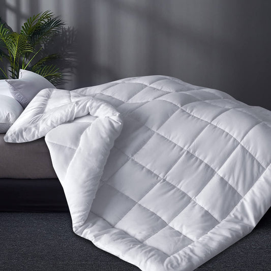 Down Alternative Comforter Queen/Full Size White, Queen Bed Quilted Comforter with Corner Tab, Warm, Lightweight, All Season, Plush Siliconized Fiber Filling - Box Stitched