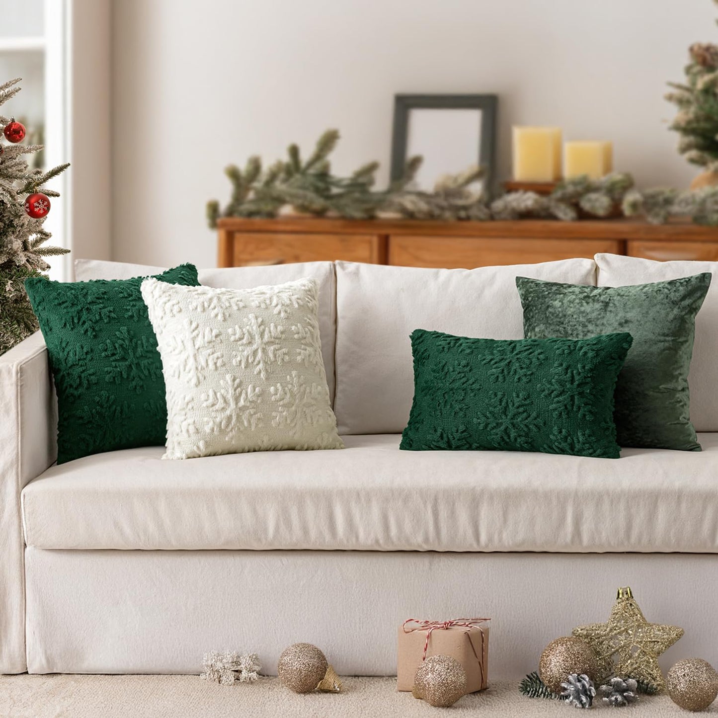 MIULEE Christmas Dark Green Throw Pillow Covers Snowflakes Decorative 20×20 Inch Faux Wool Winter Festival Couch Pillow Covers Set of 2 Farmhouse Holiday Home Decors for Sofa Livingroom Bed