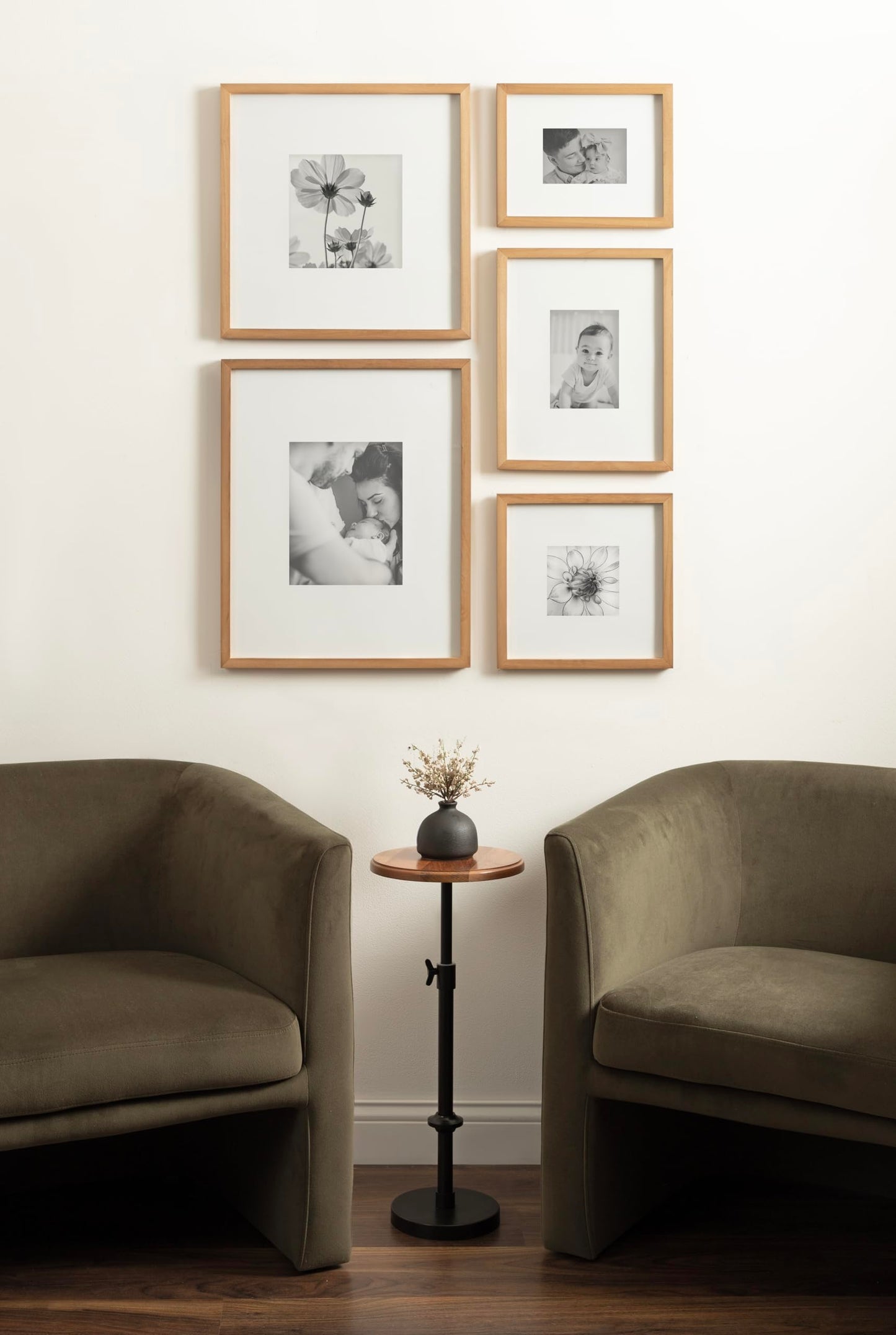 Kate and Laurel Gallery Contemporary Rectangle Picture Frame Set of 5, Varying Sizes, Rustic Brown, Modern Five-Piece Photo Frames for Gallery Wall Set in Living Room Wall Decor