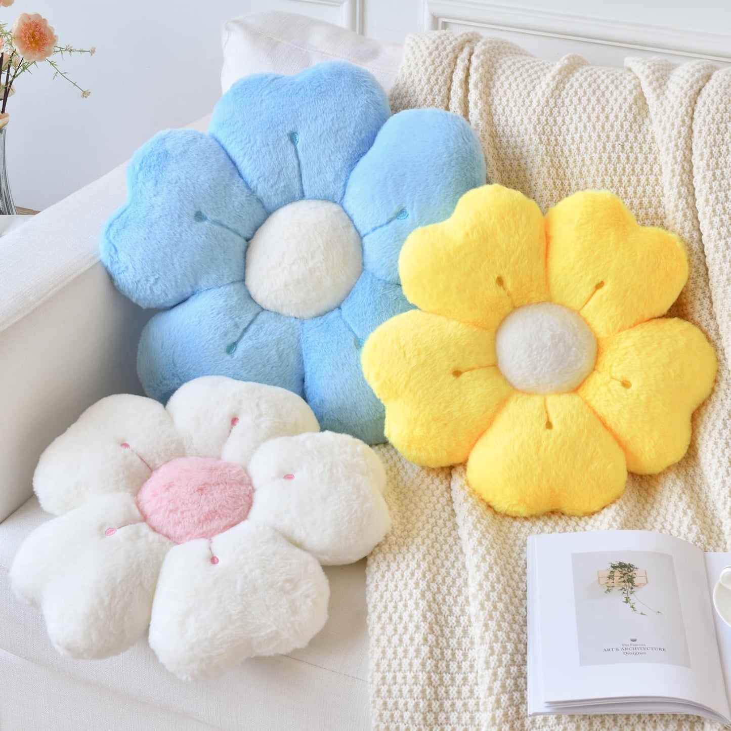 Ddliury Flower Pillow, Cute Decorative Throw Pillow (Yellow, 19.6 Inches)