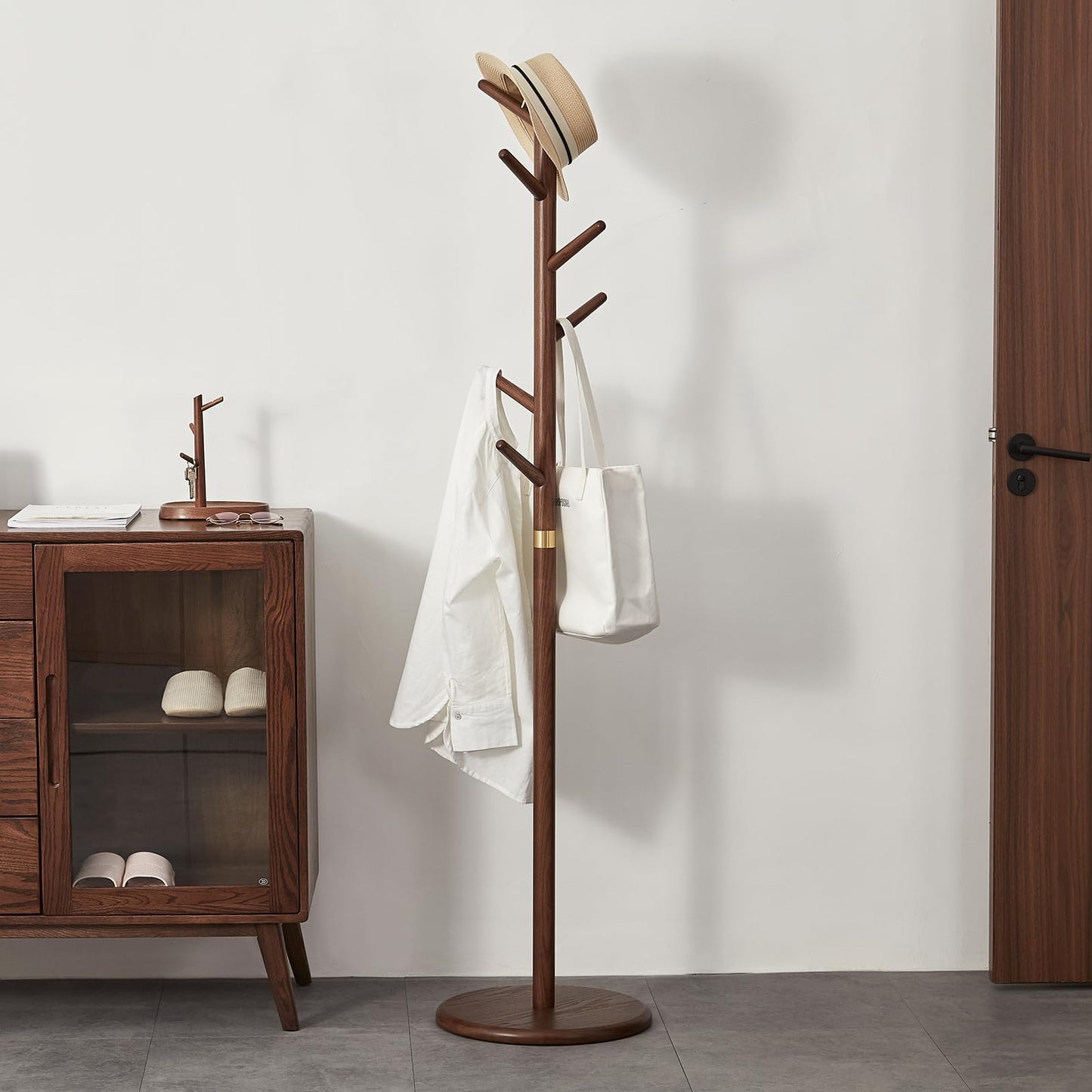 Homruilink Coat Rack, Solid Wood Coat Rack Freestanding with 6 Hooks, Wooden Coat Tree Freestanding for Hats, Handbags, Coat Stand for Entryway, Bedroom, Hallway - Fathers Day Gift for Dad (Walnut)
