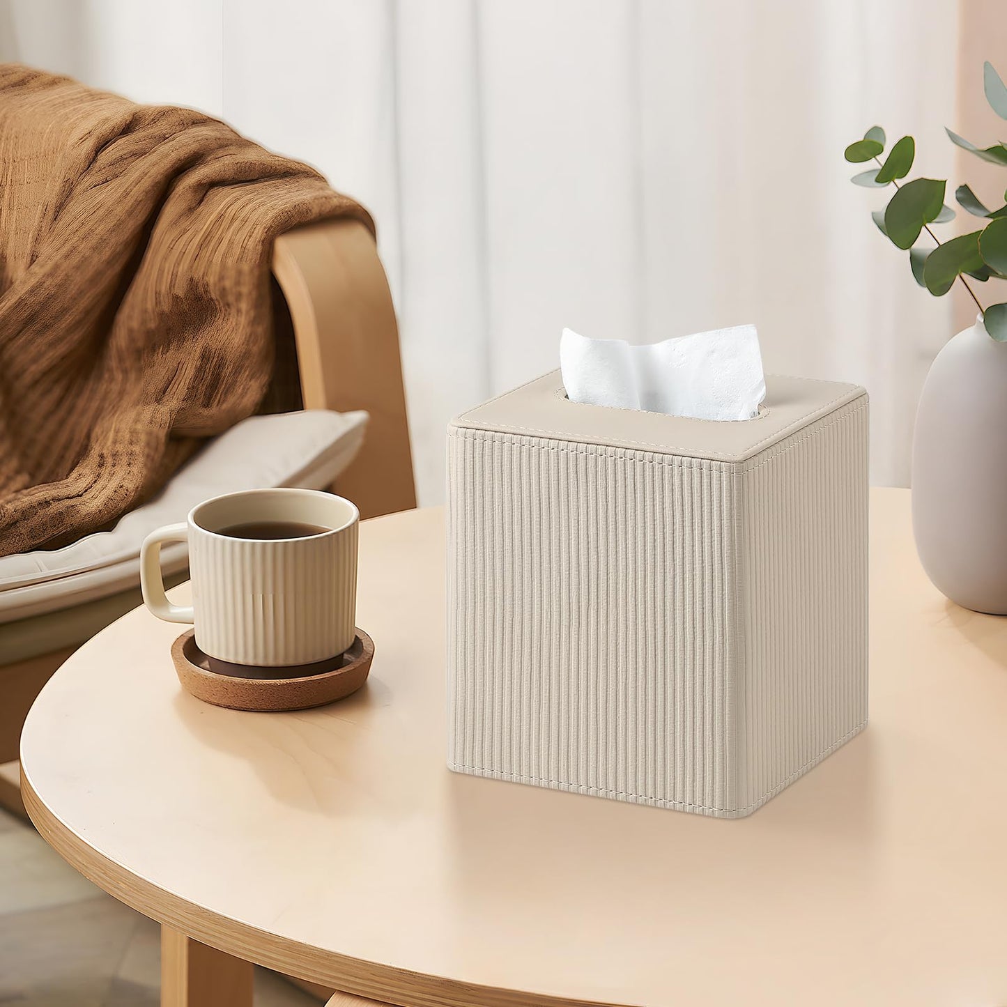 Cretkhp Tissue Box Cover Square with Magnetic Closure, PU Leather Tissue Box Holder for Bathroom NightStands Livingroom, Decorative Modern Square Tissue Holder (Beige)