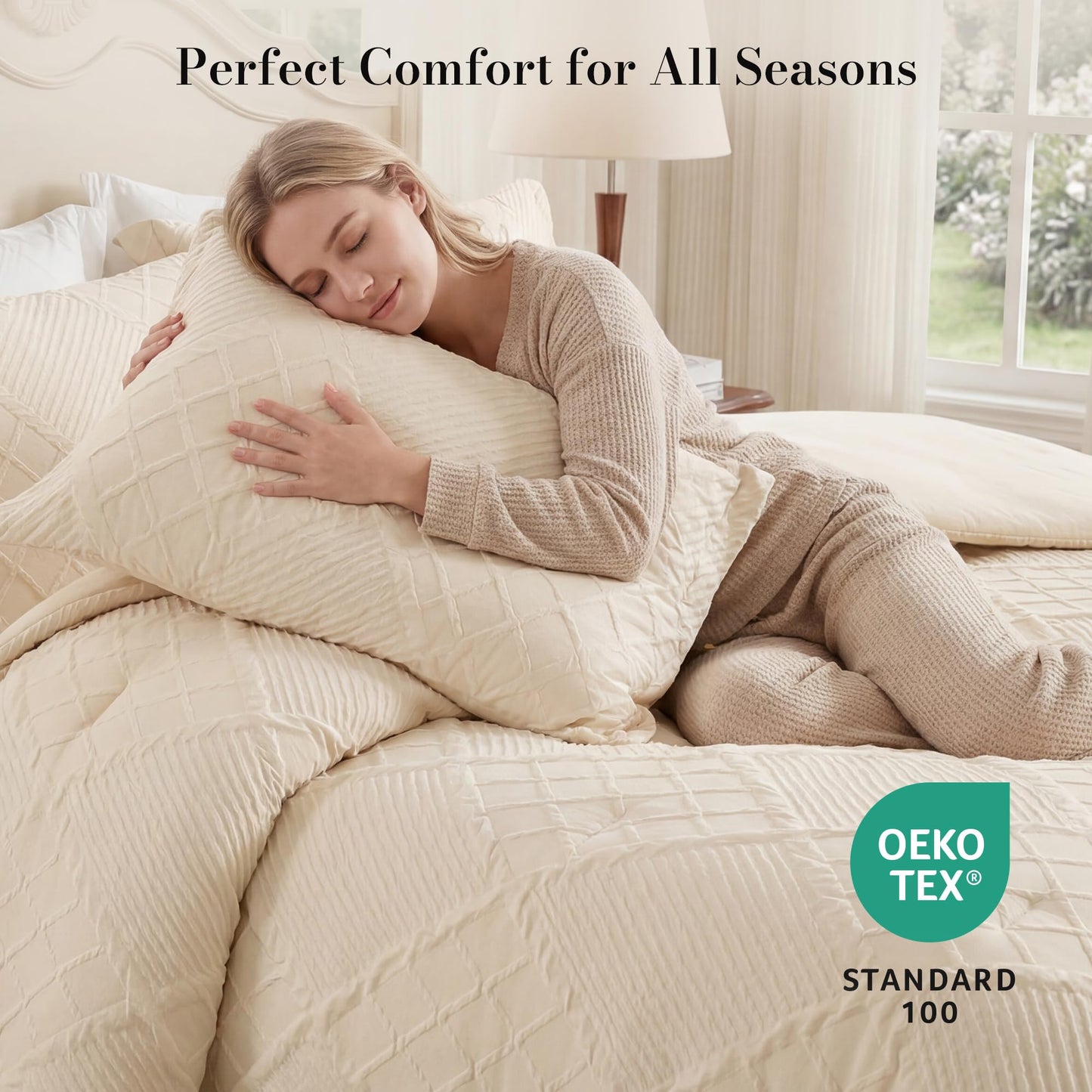 Amélie Home Queen Comforter Set, 3 Piece Beige Jacquard Bedding Set with 2 Pillow Cases, Soft Microfiber Diamond Design, Lightweight All-Season for Bedroom & Dorm