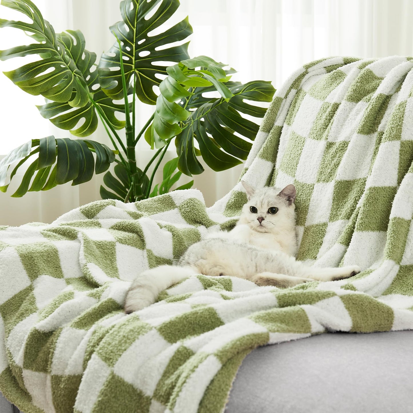 Cozzenity Checkered Throw Blanket, Sage Green Soft Cozy Fluffy Knitted Throw Blankets for Couch, Sofa, Bed, Chair, Warm Fuzzy Travel Picnic Lightweight Plaid Blanket, 50x70 inches