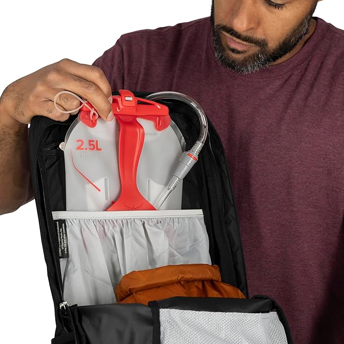 Osprey Talon 22L Men's Lightweight Hiking Backpack - Small Daypack for Travel & Camping, Frosty Mint Green/Night Shift