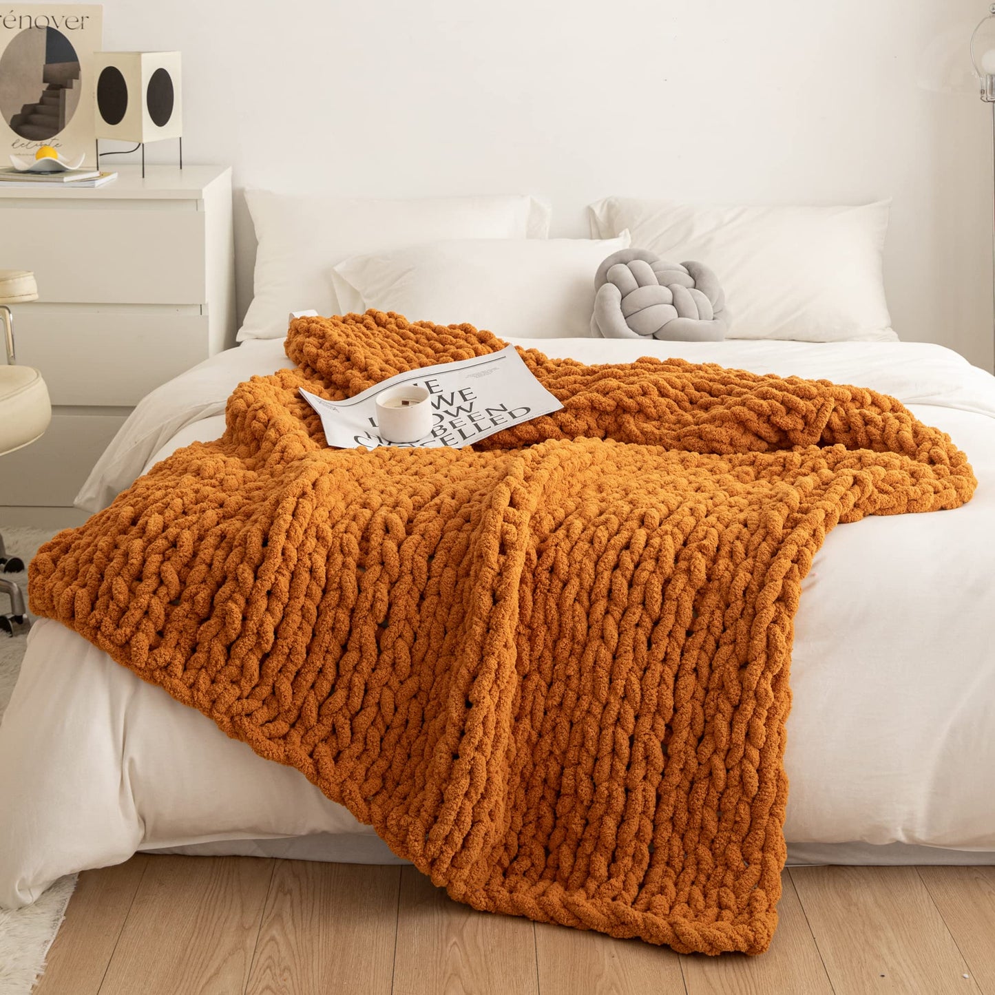 ATMOSURELY Ultra Soft Burnt Orange Chunky Knit Throw Blanket Cozy Fluffy Chenille Yarn Handmade Cable Knit Crochet Blanket for Bed Sofa Couch 50x60 Inches (Burnt Orange, 50"x60")