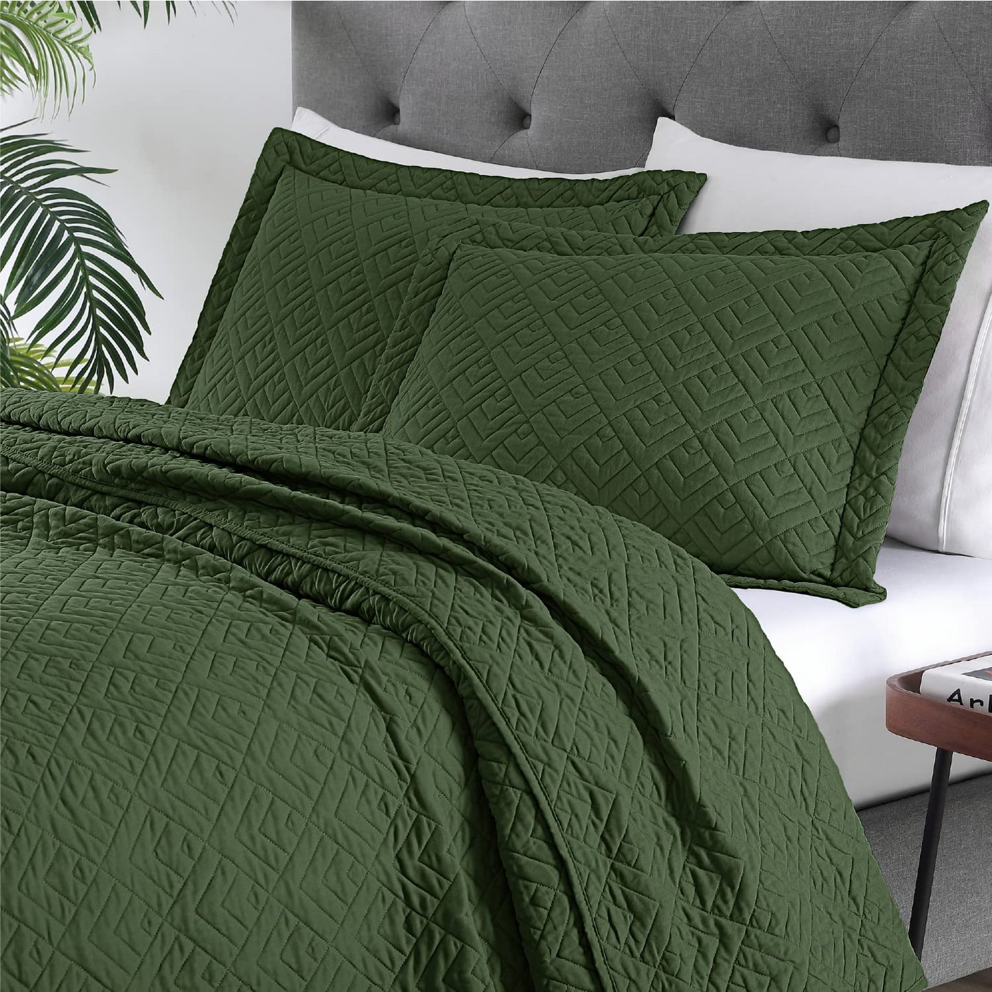 EXQ Home Quilt Set Full Quilts Queen Size Olive Green 3 Piece,Lightweight Soft Coverlet Modern Style Squares Pattern Bedspread Set(1 Quilt,2 Pillow Shams)
