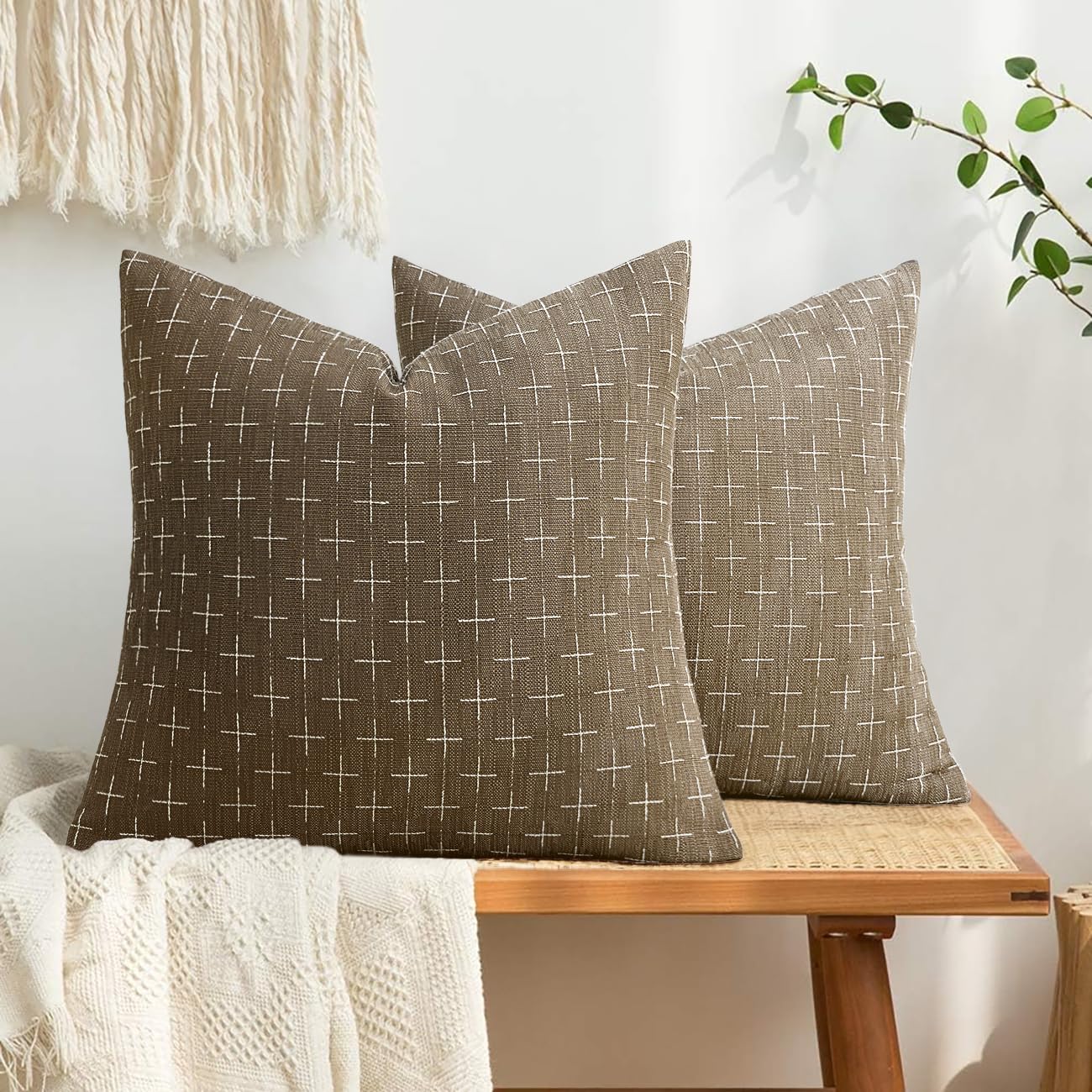 MIULEE Pack of 2 Decorative Burlap Linen Spring Throw Pillow Covers Farmhouse Pillowcases Modern Rustic Woven Textured Cushion Cover for Sofa Couch Bed 20x20 Inch Taupe