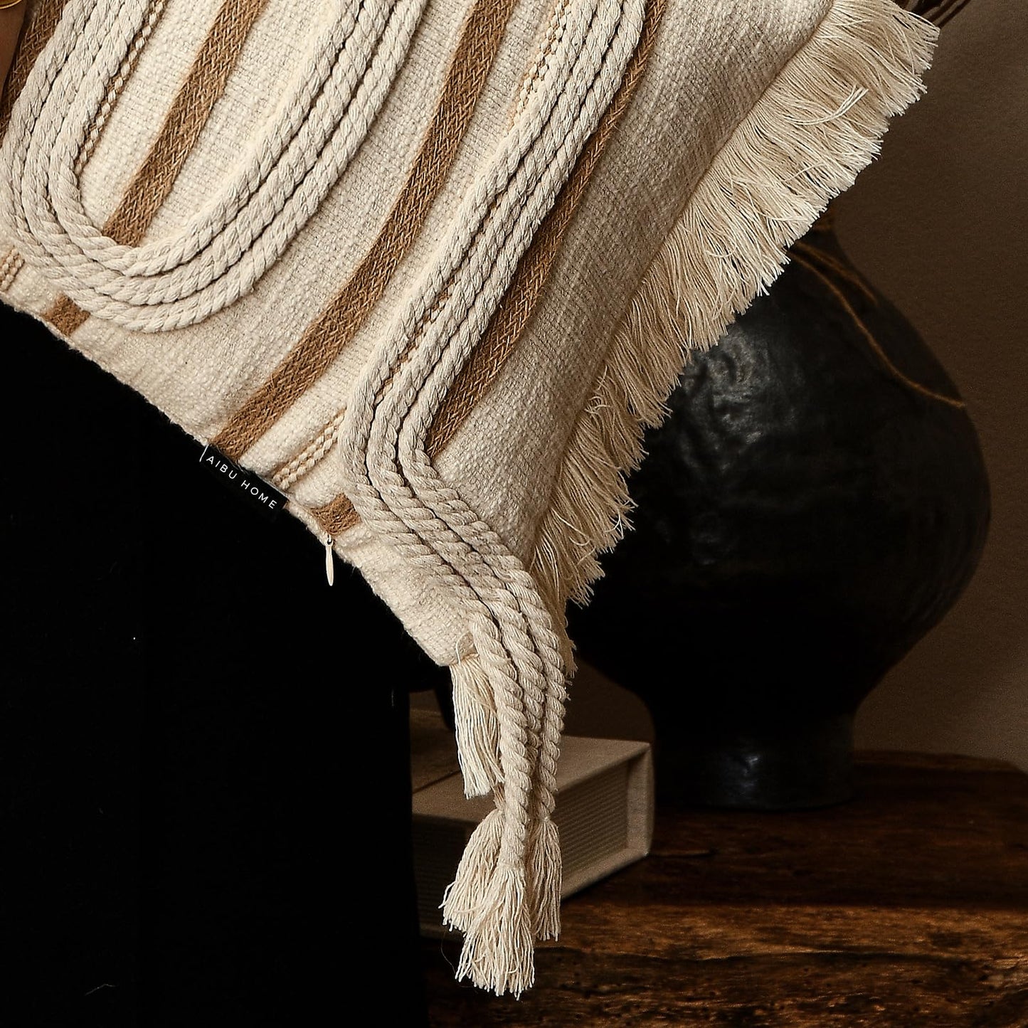 AIBU HOME Decorative Lumbar Pillow Cover 12x28, Handwoven Boho Long Body Pillow for Bed Farmhouse Lumbar Throw Pillow, Cotton Linen Tassel Cushion Case for Sofa, Living Room, Bedroom(Beige)