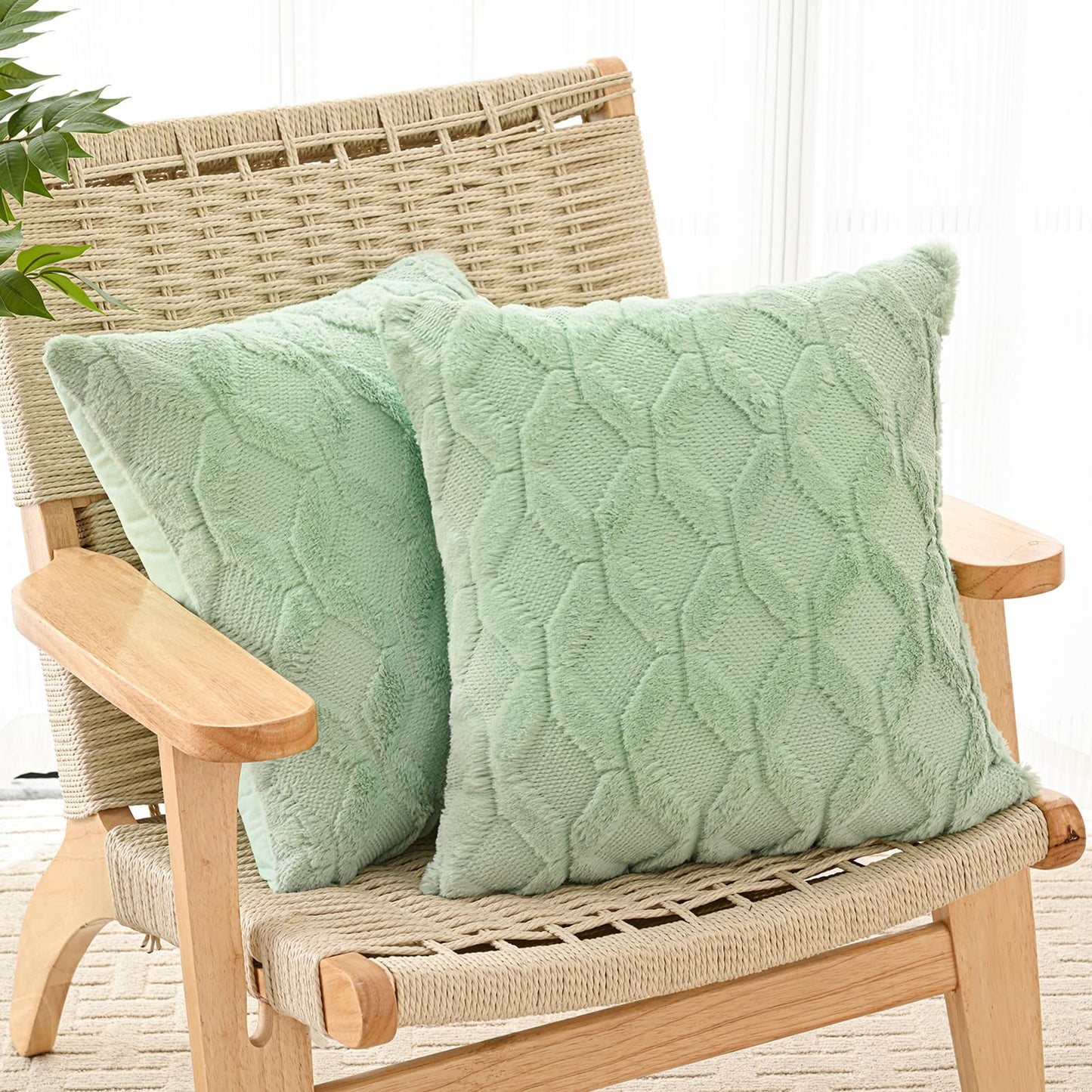 Volcanics Pack of 2 Faux Wool Throw Pillow Covers 20x20 Inches Decorative Farmhouse Velvet Couch Pillow Case Soft Plush Square Boho Cushion Pillowcase, Sage Green