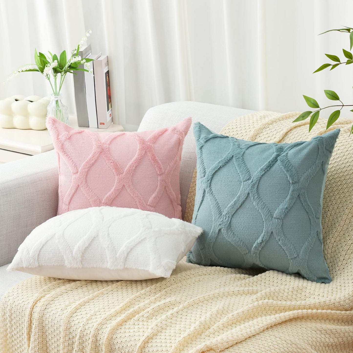 decorUhome Summer Throw Pillow Covers 18x18 Inch Set of 2, Soft Plush Faux Fur Wool Aqua Accent Couch Pillow Covers for Modern Farmhouse Bed Sofa Living Room