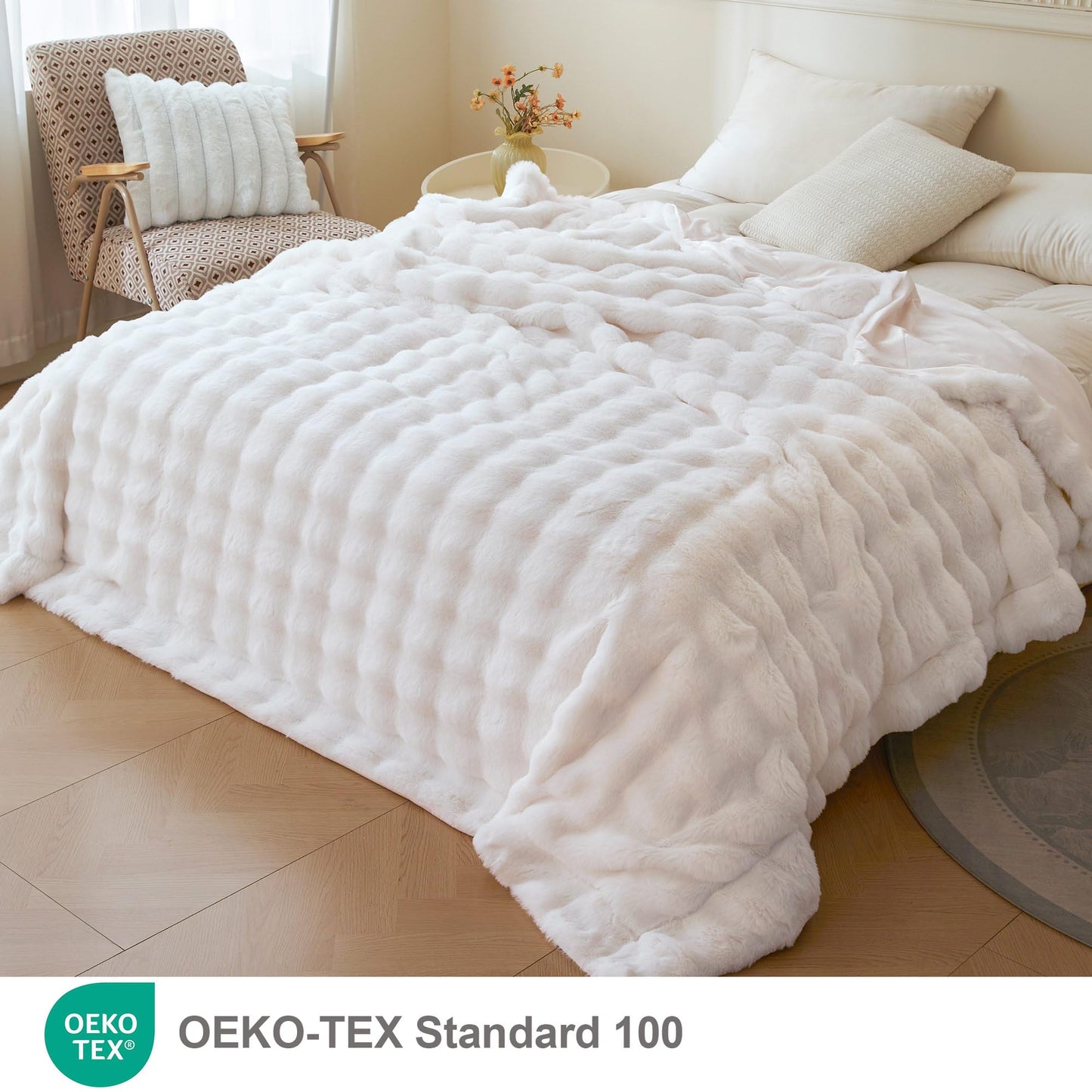 LIFEREVO Luxury Faux Rabbit Fur Queen Size Throw Blanket, Soft Cozy and Plush Shaggy Waffle Big Bubble Fluffy Warm Blankets for Bed Couch Sofa, Cute Fuzzy Furry Home Decor for Women, 90x90, White