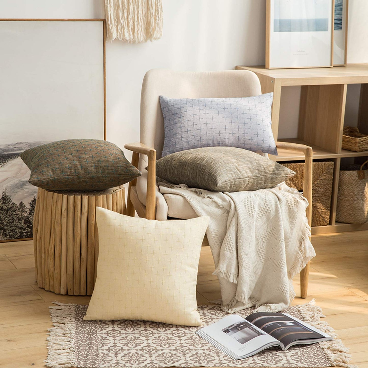 MIULEE Pack of 2 Decorative Burlap Linen Spring Throw Pillow Covers Modern Farmhouse Pillowcase Rustic Woven Textured Cushion Cover for Sofa Couch Bed 20x20 Inch Tan
