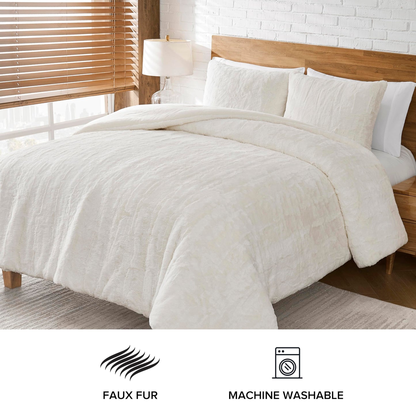 UGG King Size Comforter Set, Luxury Faux Fur Extra Soft King Comforter Set, Oversized Fluffy Reversible Cream Micromink Bedding with 2 Zipper Pillow Shams, Bedroom Decor, Snow White, Alondra