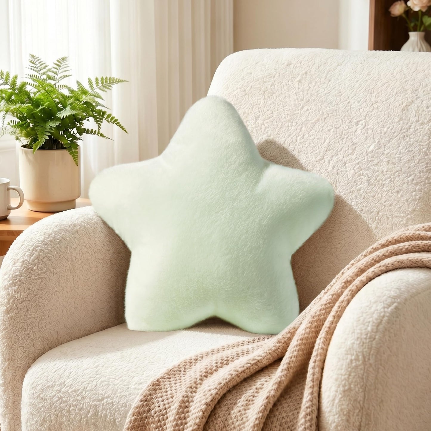 Nmkopzy 15.4 Inch Star Shaped Pillow Cute Green Decorative Throw Pillows for Couch Bed Sofa, Aesthetic Soft Floor Cushions for Living Room Bedroom Decor (Light Green, 15.4" x 15.4")