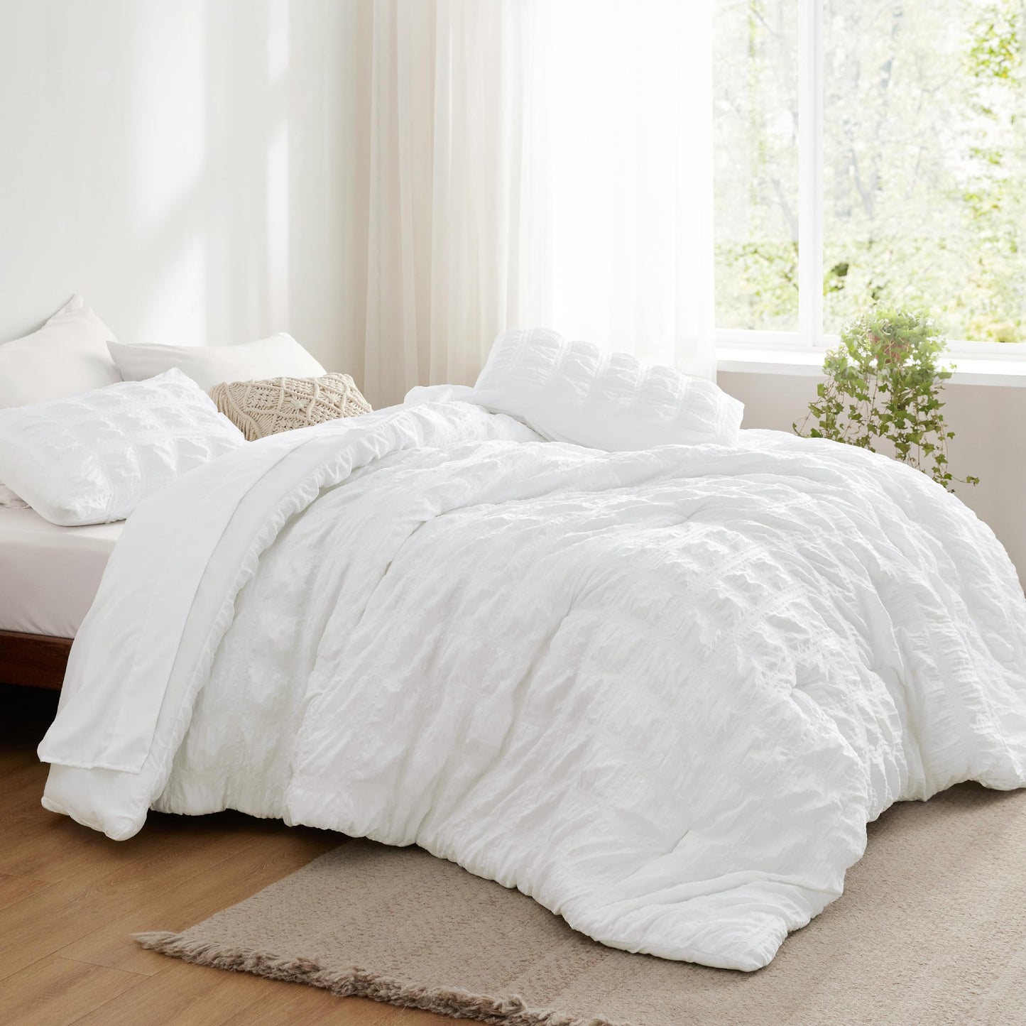 Bedsure White Queen Comforter Sets -7 Piece Seersucker, Cloud Comforter Queen Size Bed in a Bag, Lightweight Soft White Comforter Set with Comforters, Sheets, Pillowcases & Shams