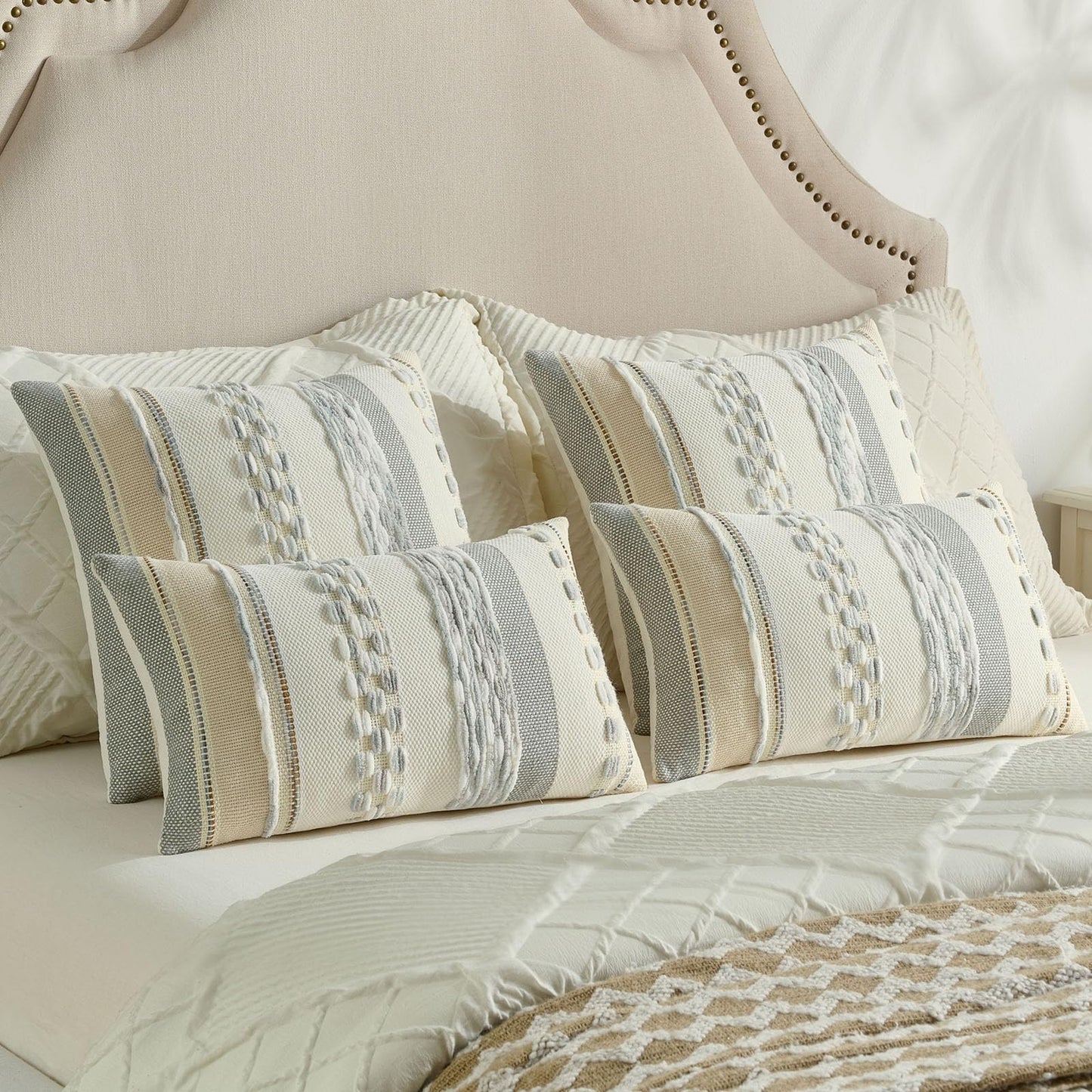 FUTEI Pack of 2 Boho Chenille Decorative Throw Pillow Covers 18x18 Inch Soft Tufted Striped Textured Cushion Case,Farmhouse Accent for Couch Bed Living Room, Grey Blue White
