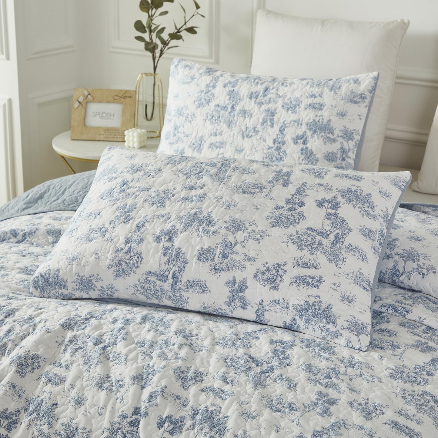 Brandream Quilted Pillow Shams Set of 2 Standard Size Cotton Pillow Cases Toile Bedding Blue and White Decorative Pillow Covers