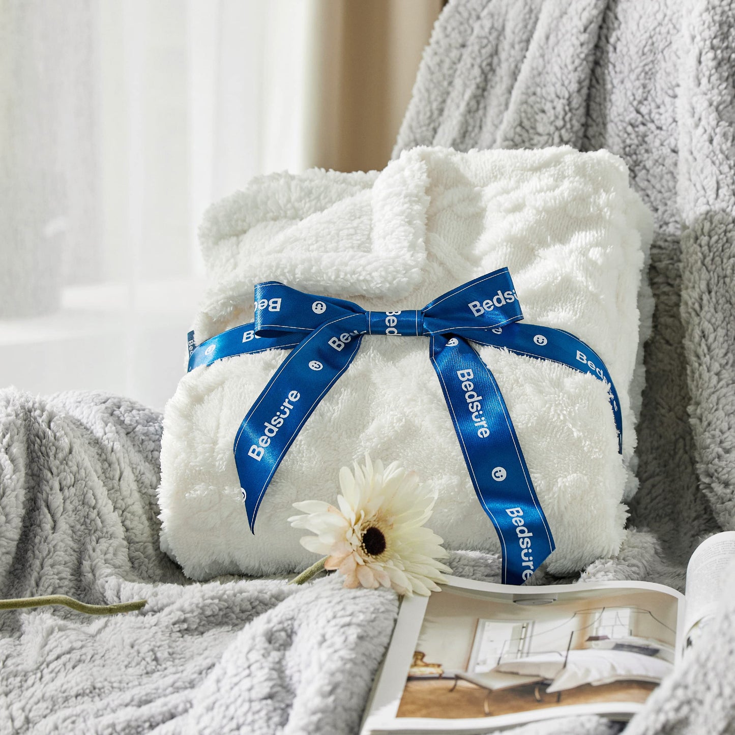 Bedsure Gentlesoft Sherpa Queen Size Blanket for Bed - Fleece Fluffy & Cozy Cable Jacquard Tufted for Women Gift, Thick and Warm Christmas Blanket for Winter, Cream, 90x90 Inches