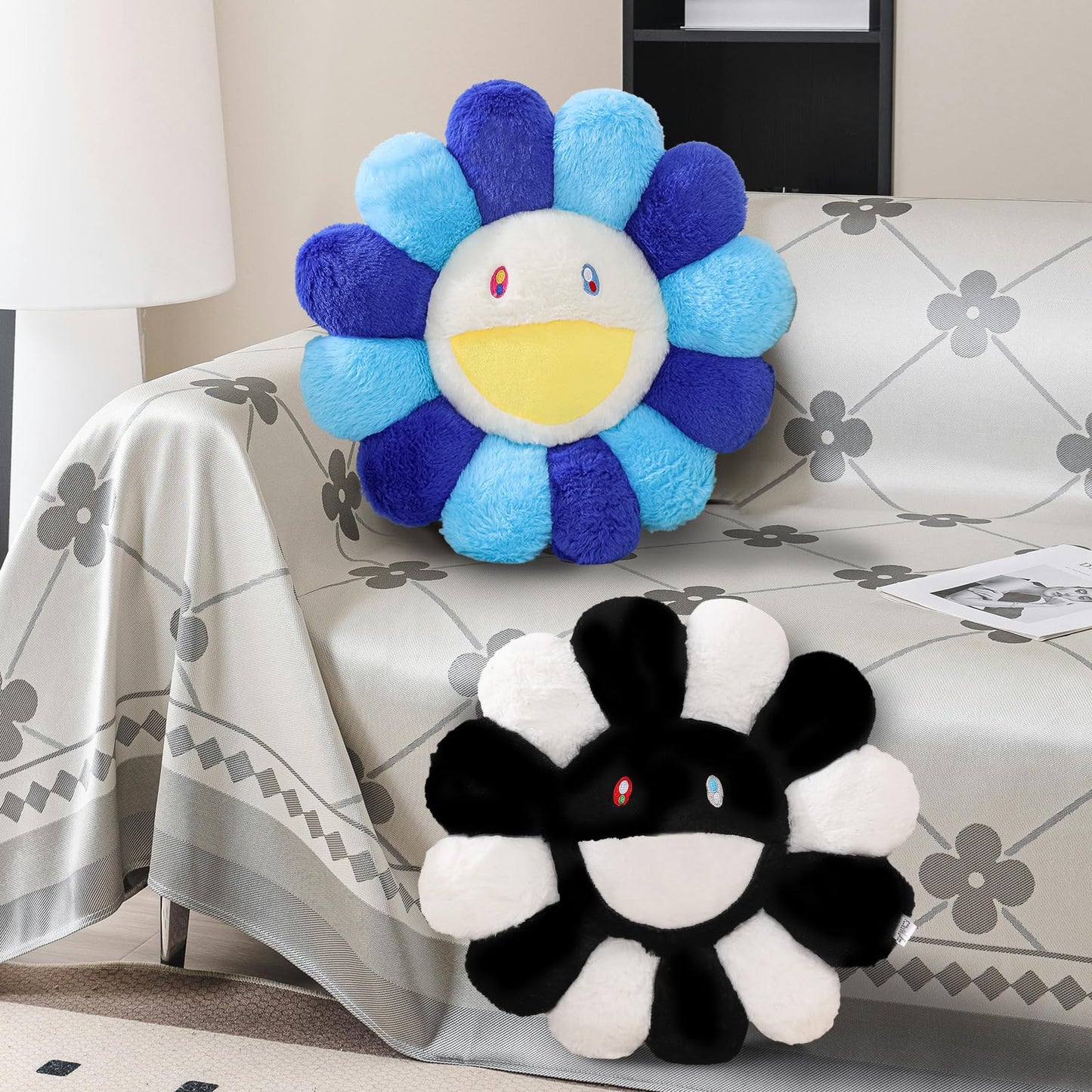 FIONOUT 2 Pack Sunflower Plush Pillow with Smiling Face - Fluffy Flower Cushion for Girls, Soft Decorative Pillow for Floor, Bed, Couch or Car Seat Gift