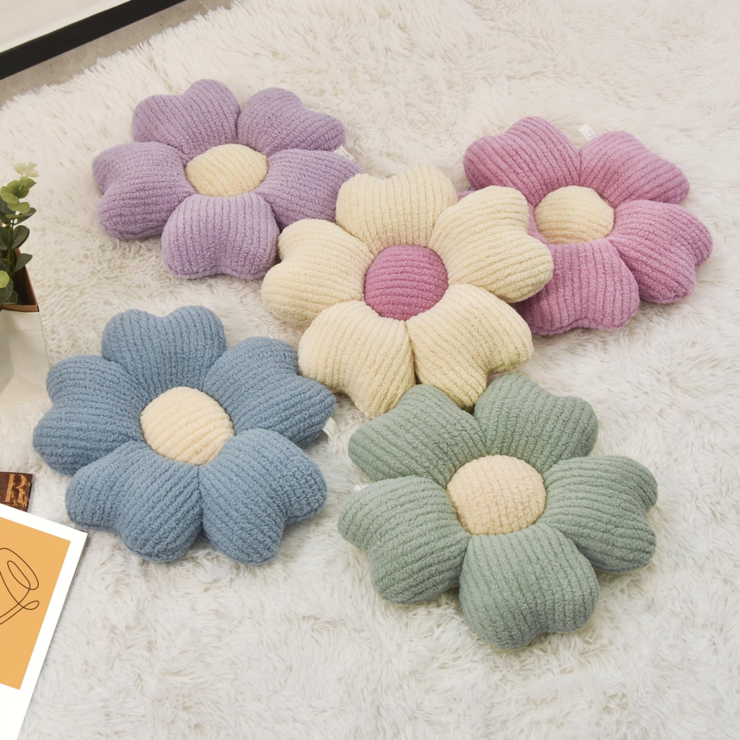 JZNEXD 2 Pcs Sage Green Decorative Throw Pillows, 15'' Cute Daisy Flower Shaped Pillow Floor Seating Cushion for Bed Couch Bedroom Room Dorm Decor (Sage Green & Ivory)