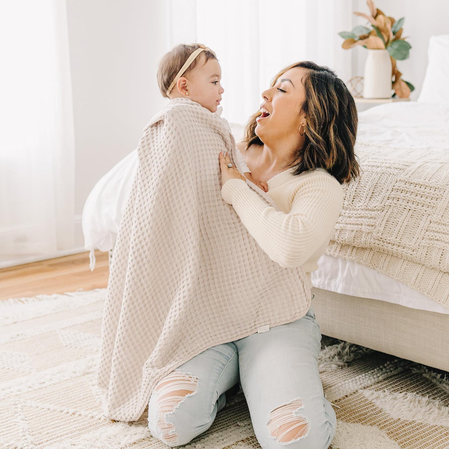 Konssy Waffle Baby Blanket - Soft & Cozy Nursery Swaddle Blanket, Lightweight Toddler Throw for Boys & Girls, Ideal for Wrapping (Oat)