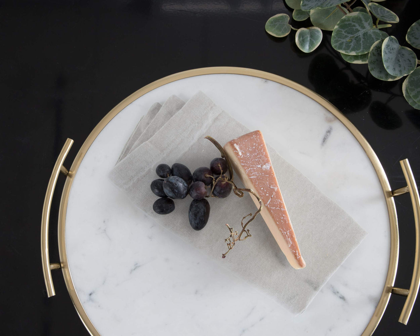 Kate and Laurel Marbury Modern Round Tray, 14 inch Diameter, White Marble and Gold, Contemporary Marble Tray for Storage and Display