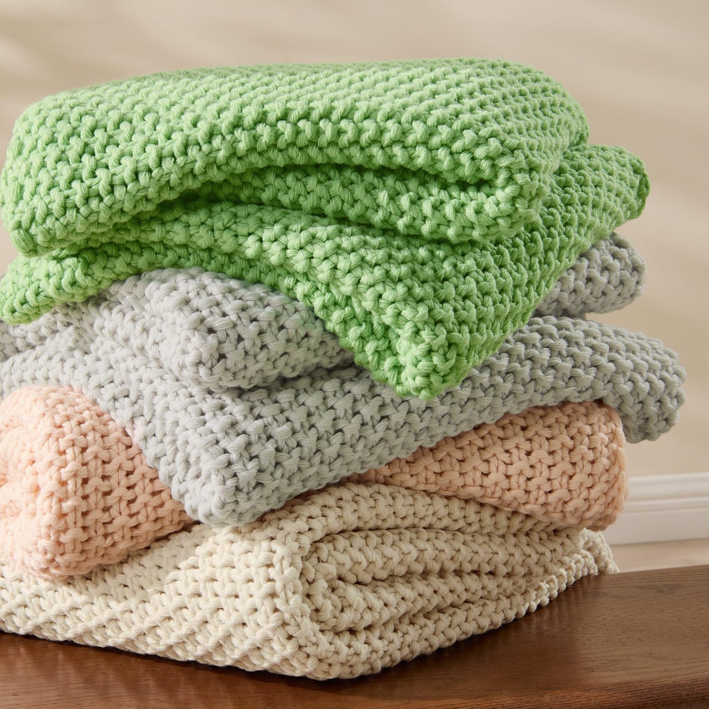 BEDELITE Cozy Chunky Cable Knit Throw Blanket for Couch