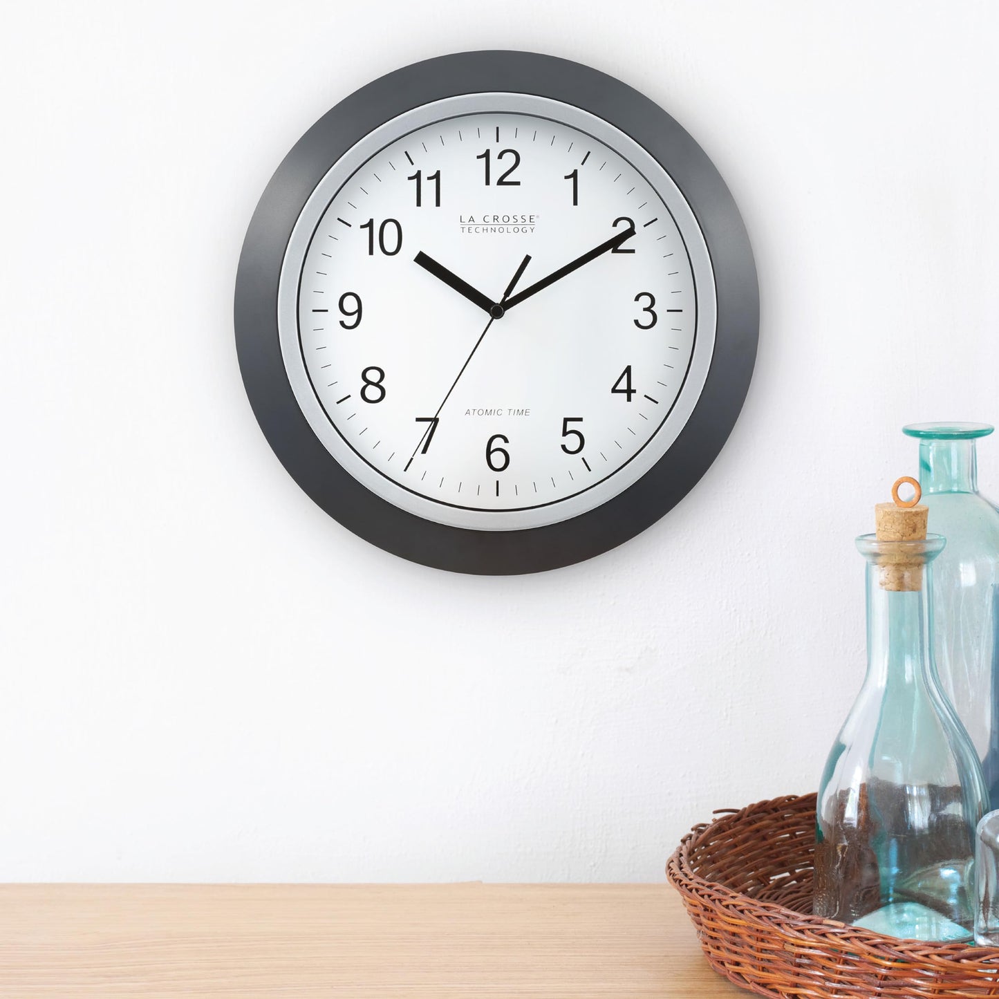 La Crosse Technology WT-3129B 12 Inch Atomic Analog Wall Clock, Pack of 1, Black