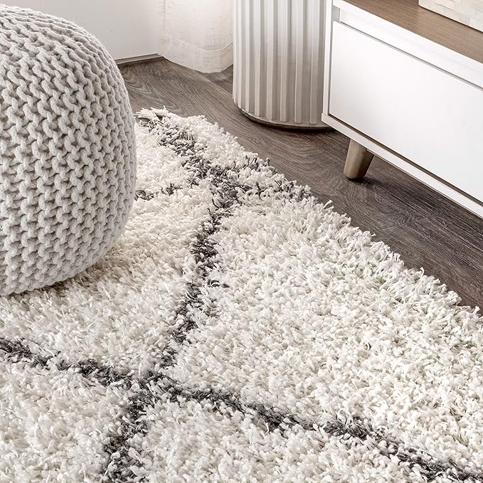 JONATHAN Y Mercer Shag Plush Tassel Ivory/Gray Indoor Area Rug, 3x5, Moroccan Geometric Trellis, Easy-Cleaning for Living Room, Bedroom, Kitchen, Pet Friendly, Non-Shedding (MCR101B-3)