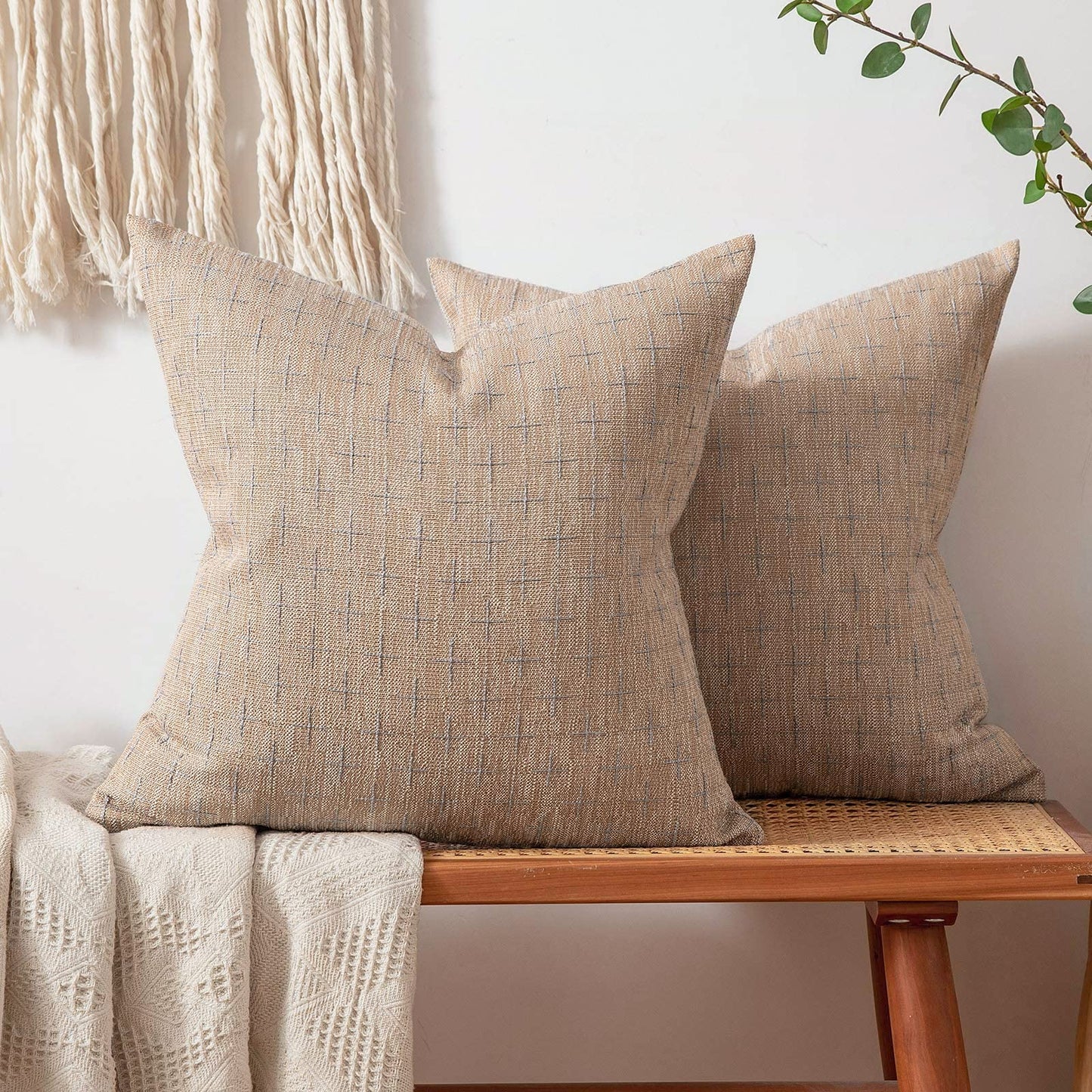 MIULEE Pack of 2 Decorative Burlap Linen Spring Throw Pillow Covers Modern Farmhouse Pillowcase Rustic Woven Textured Cushion Cover for Sofa Couch Bed 20x20 Inch Tan