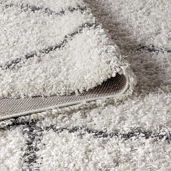 JONATHAN Y Mercer Shag Plush Tassel Ivory/Gray Indoor Area Rug, 5x8, Moroccan Geometric Trellis, Easy-Cleaning for Living Room, Bedroom, Kitchen, Pet Friendly, Non-Shedding (MCR101B-5)