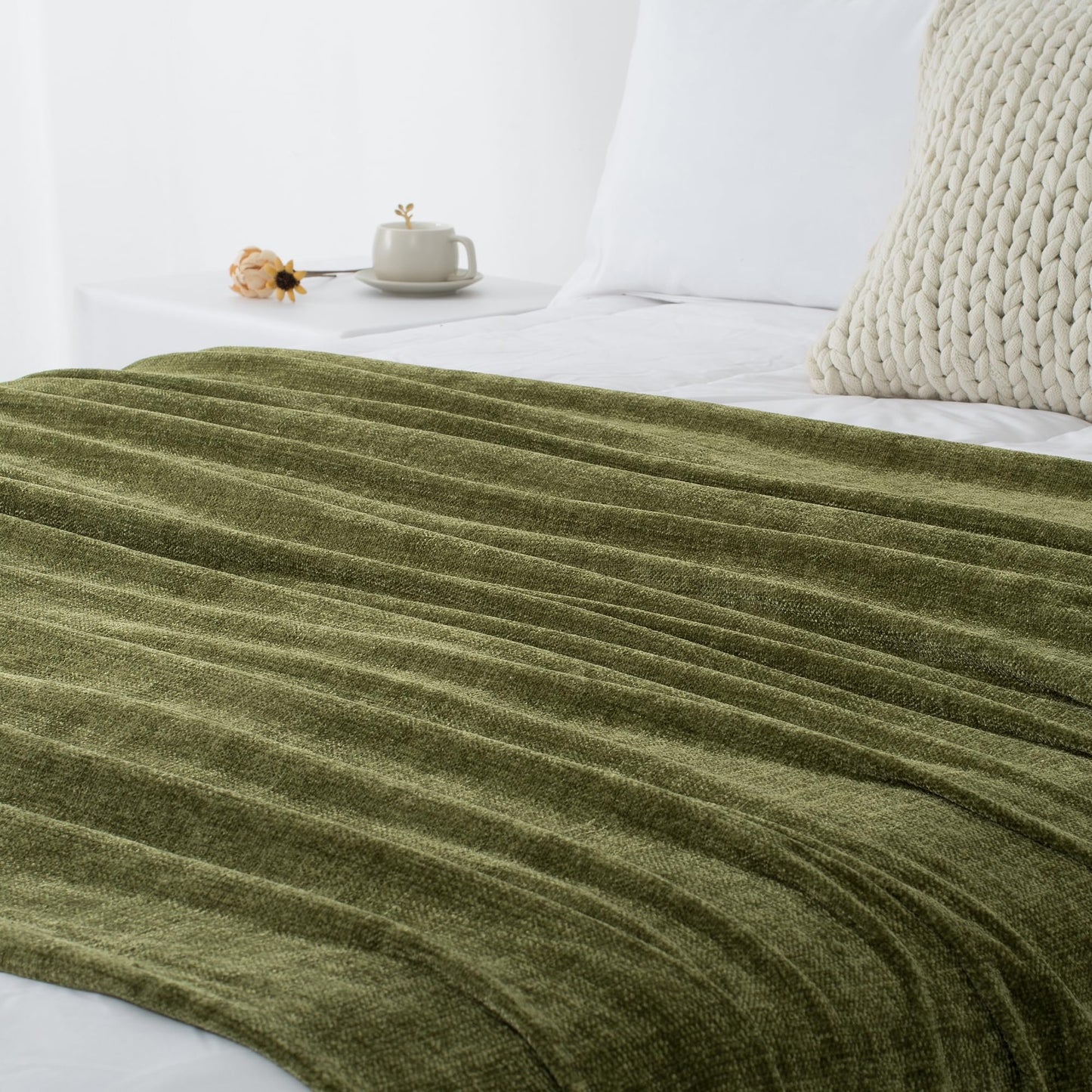 LONG CREATE Chenille Throw Blanket for Couch 50"X 60", Soft Cozy Throws with Fringe Tassel for Bed Sofa Chair Cover, Lightweight Knitted Decorative Boho Blankets for Living Room, Olive Green