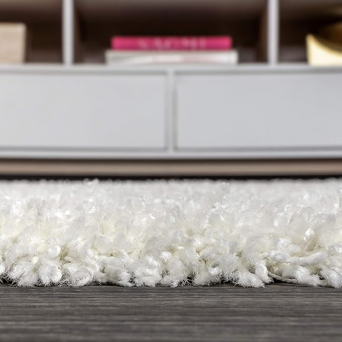 JONATHAN Y Mercer Shag Plush Tassel White Indoor Area Rug, 3x5, Contemporary, Modern, Easy-Cleaning for Living Room, Bedroom, Kitchen, Pet Friendly, Non-Shedding (MCR100A-3)