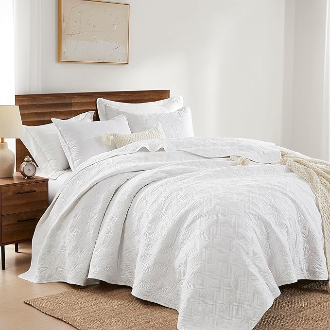 WDCOZY 100% Cotton White Oversized California King Size Quilt Bedding Sets with 2 Pillow Shams, Shabby Chic Rustic Textured Gauze Lightweight Country Soft Bedspread Coverlet for All Season