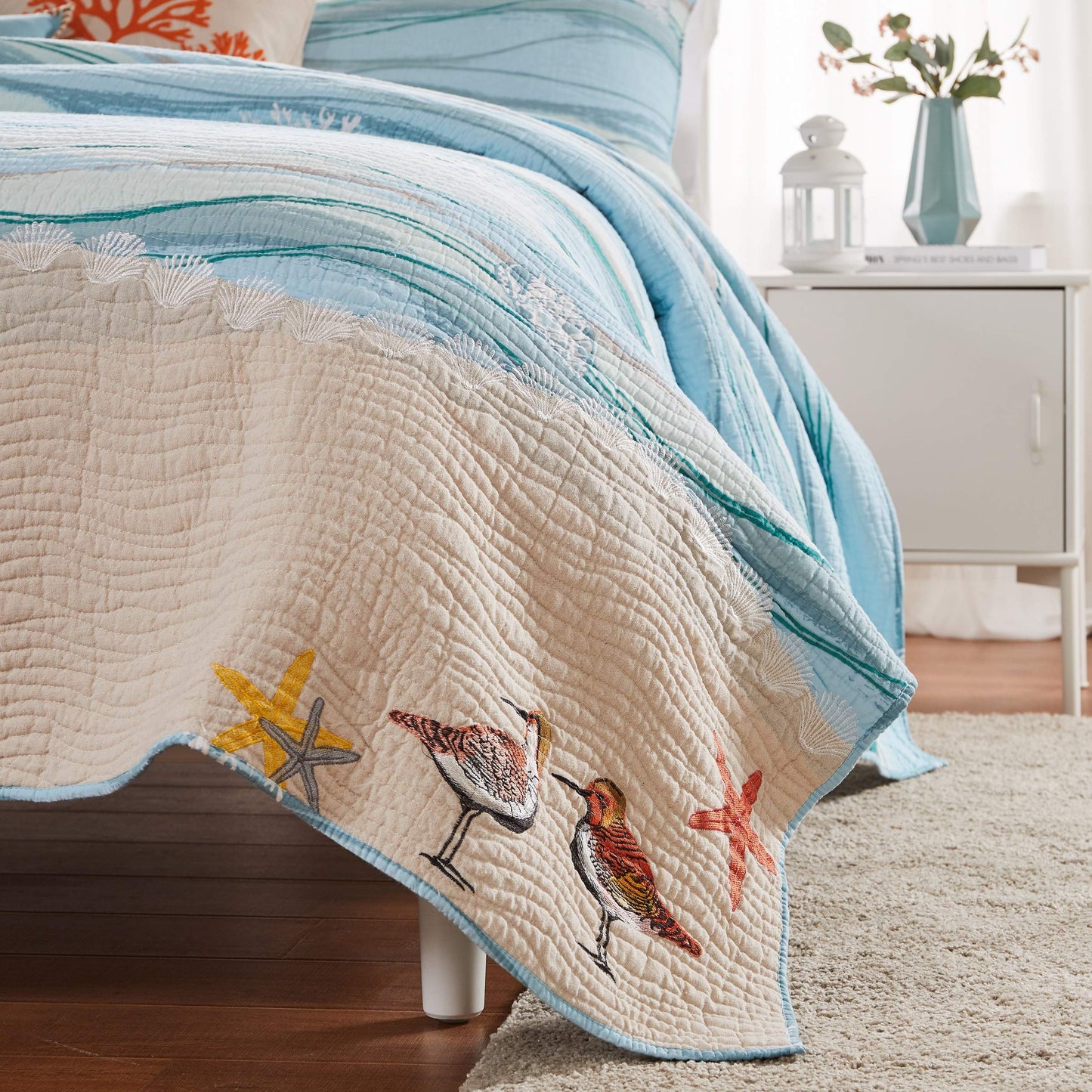 Greenland Home Maui Embroidered Coastal Quilt Set, Full/Queen (3-Piece)