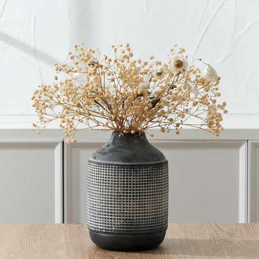 SIDUCAL Ceramic Rustic Farmhouse Vase, Sand Glaze Finish Boho Vase, Pottery Decorative Flower for Home Decor, Table, Living Room Decoration, Shelf Decor, Mantel, 7.4 Inch, Black